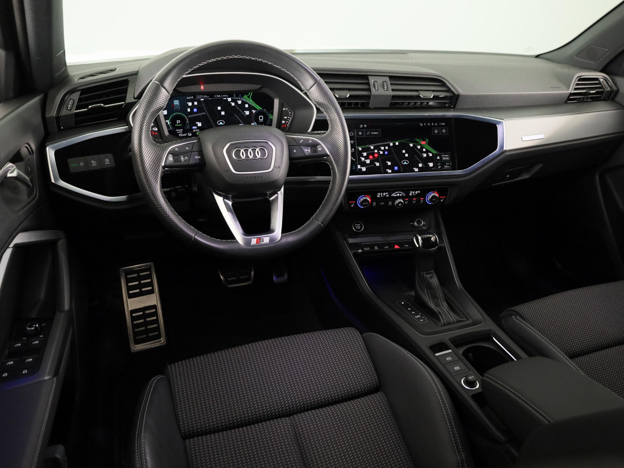 Foto van Audi Q3 E-tron