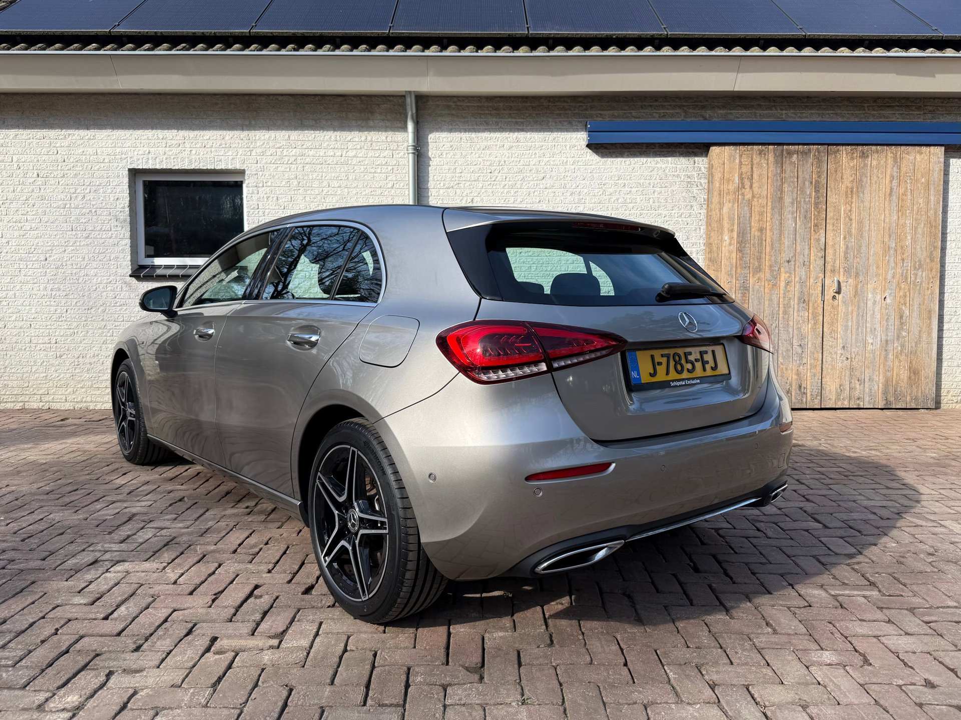 Foto van Mercedes-Benz A 250 E