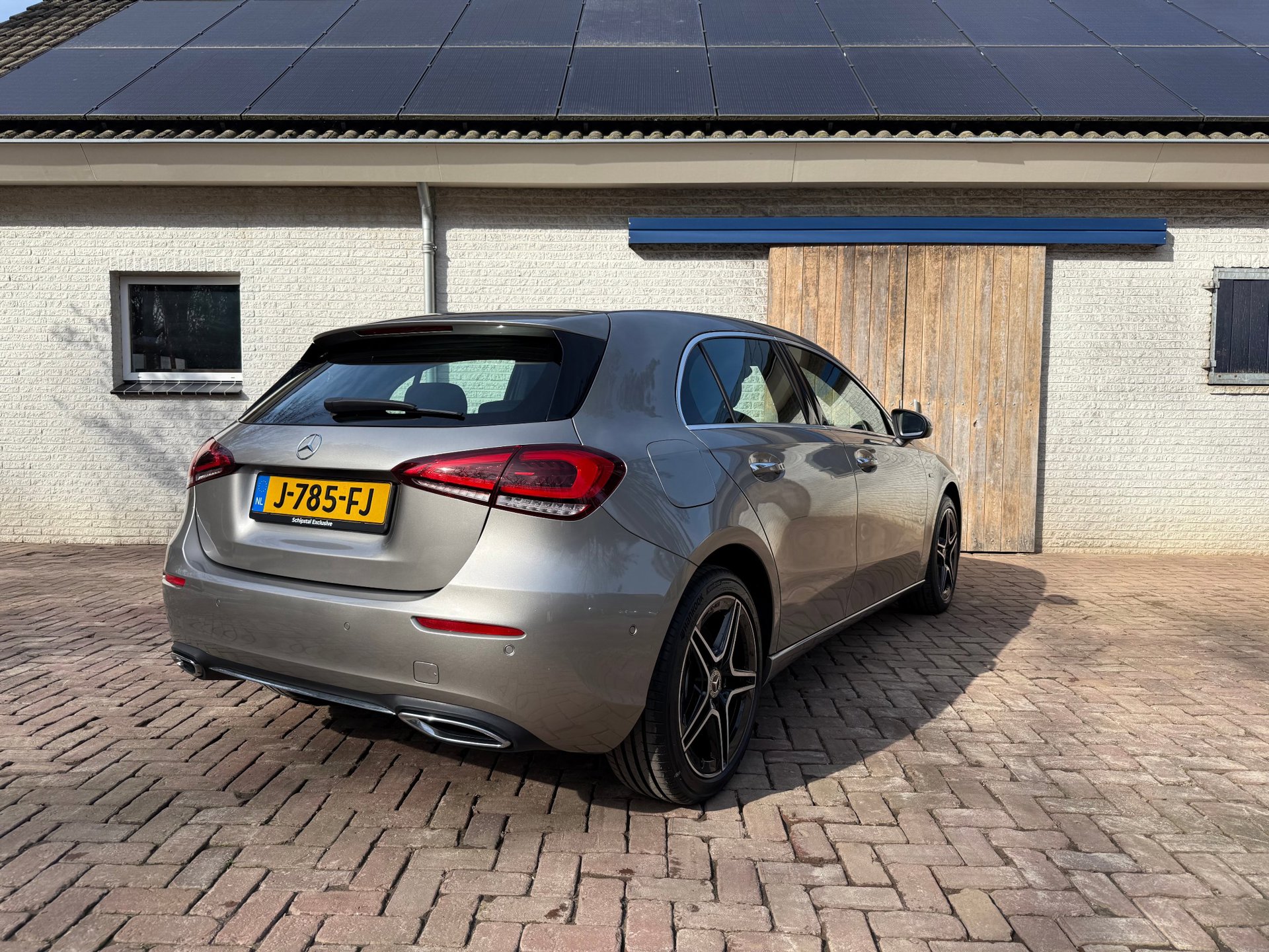 Foto van Mercedes-Benz A 250 E