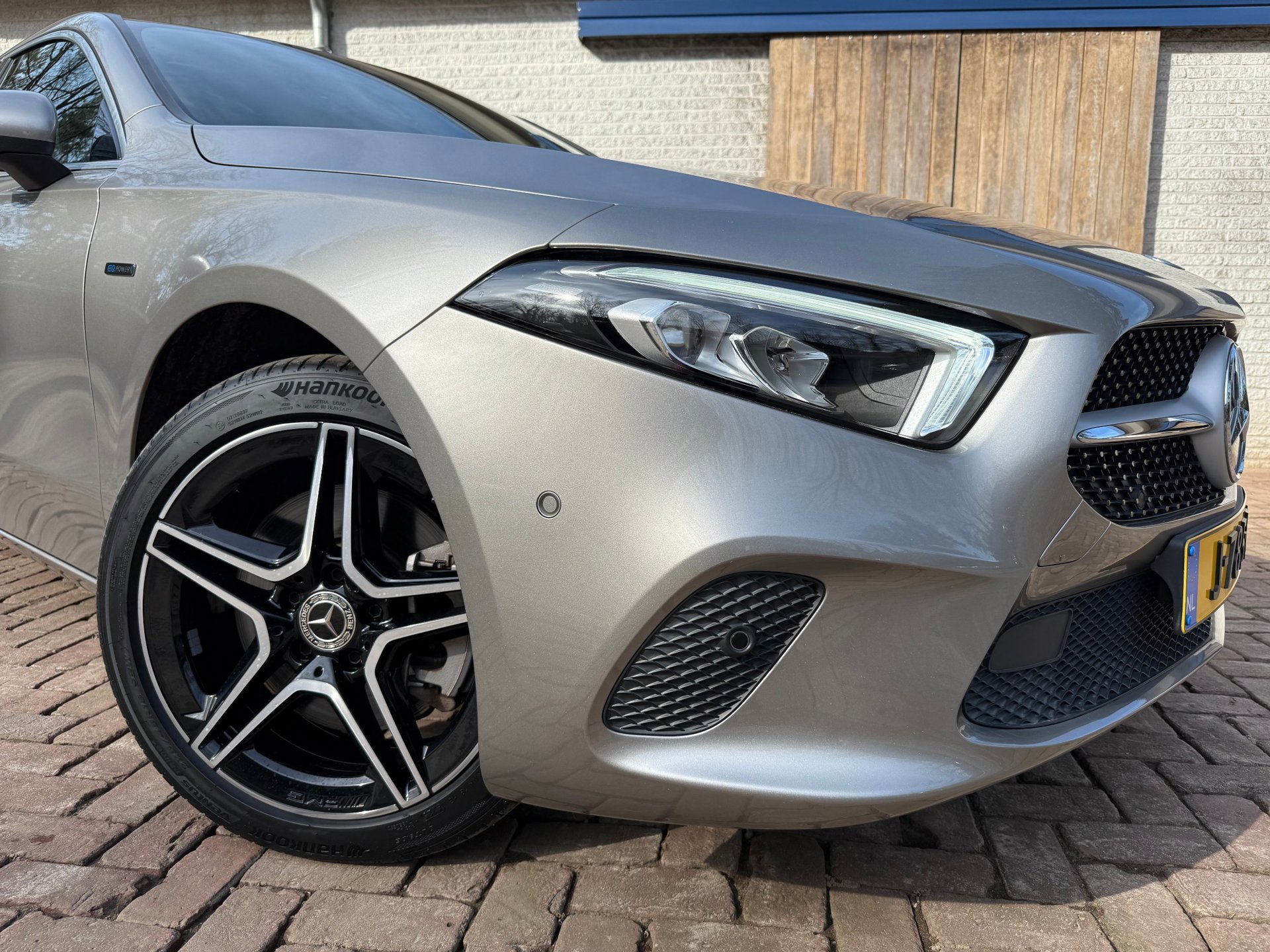 Foto van Mercedes-Benz A 250 E