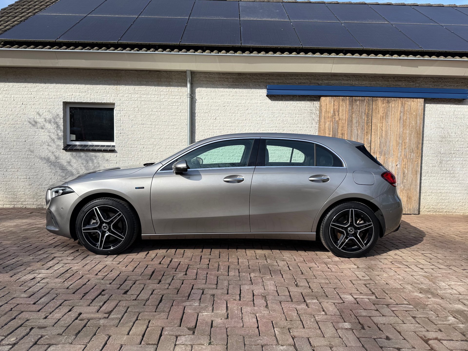 Foto van Mercedes-Benz A 250 E