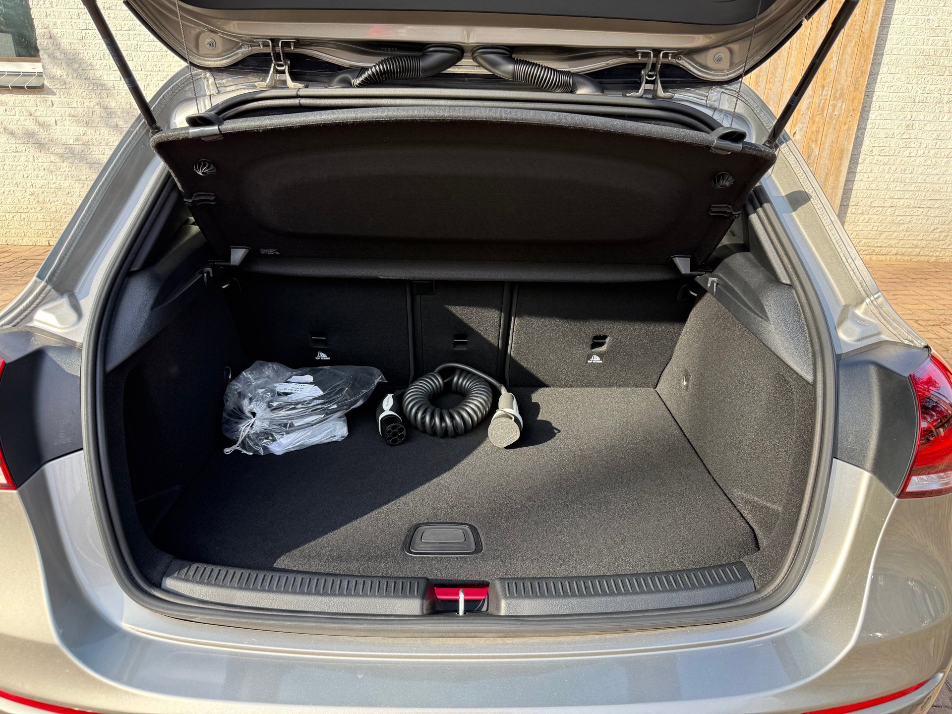 Foto van Mercedes-Benz A 250 E