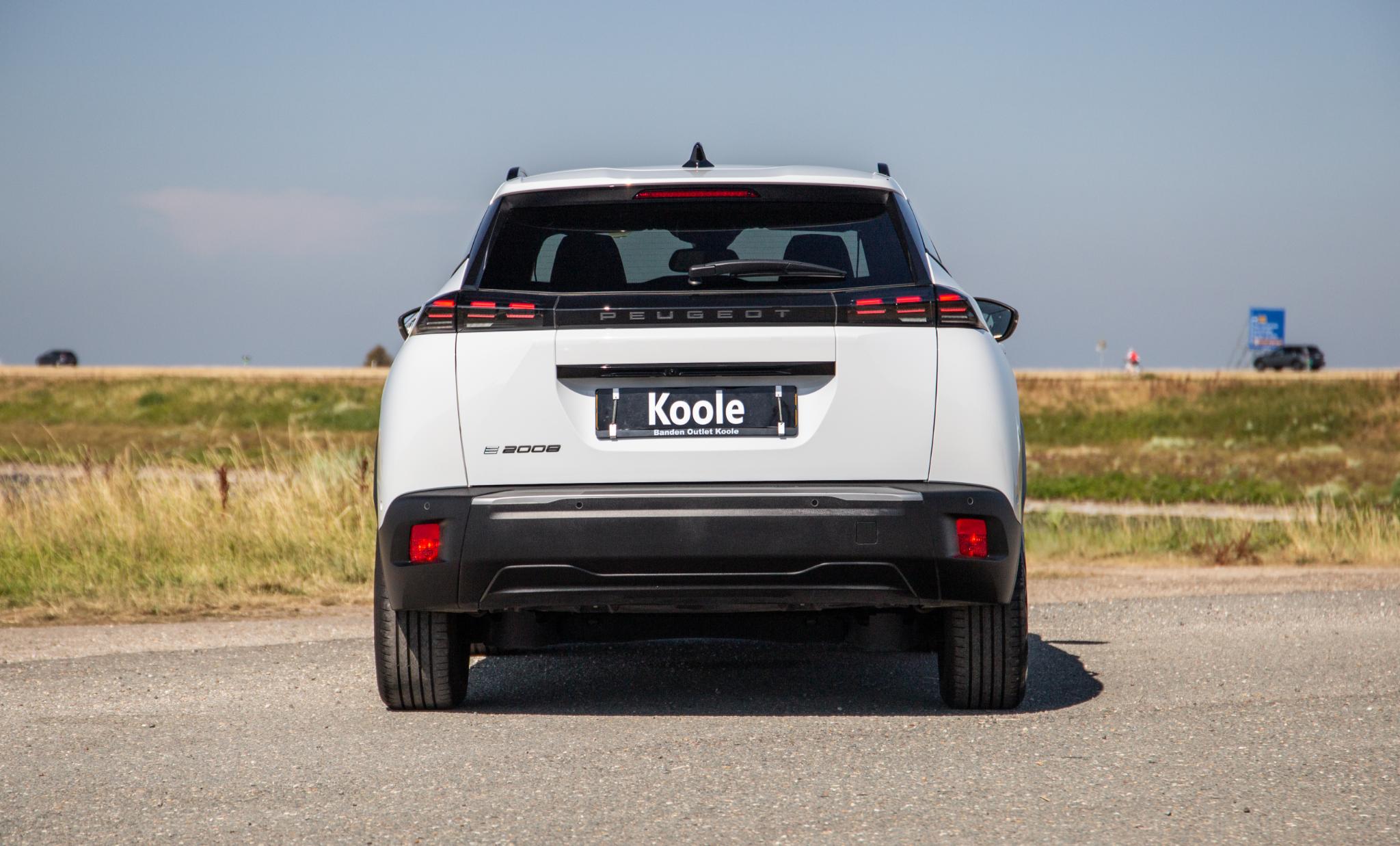 Foto van Peugeot E-2008