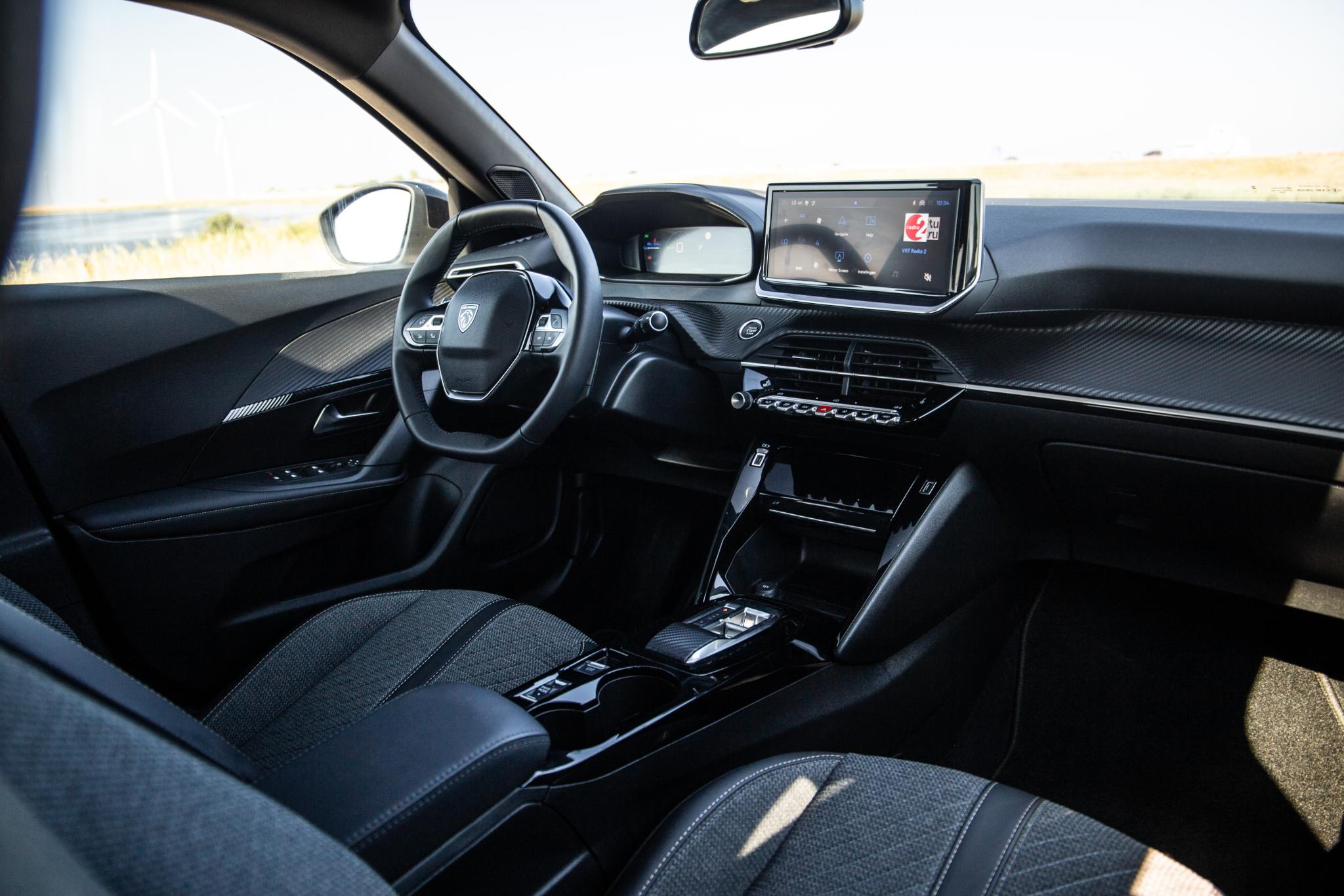 Foto van Peugeot E-2008
