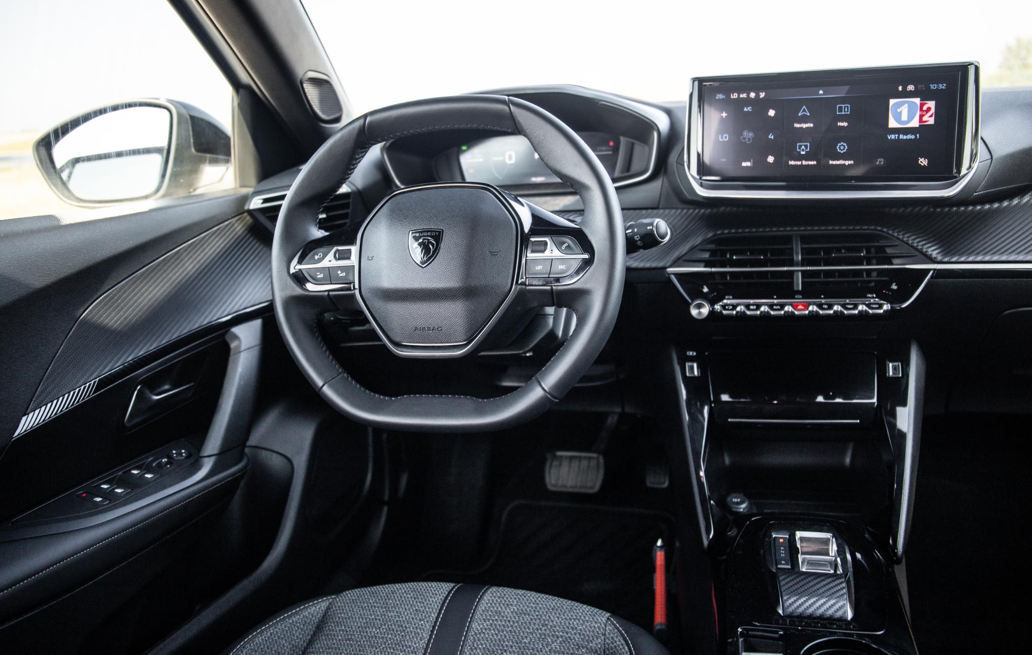 Foto van Peugeot E-2008