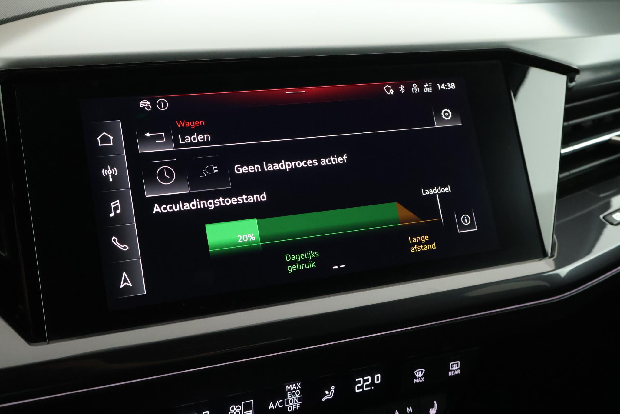 Foto van Audi Q4 50 E-tron