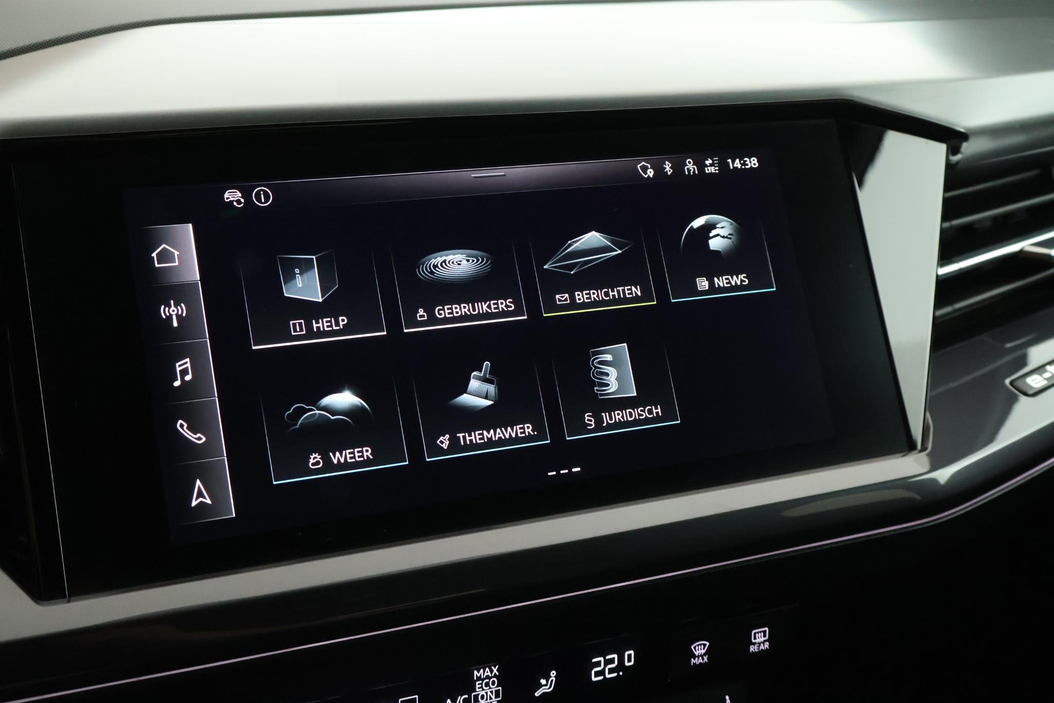 Foto van Audi Q4 50 E-tron