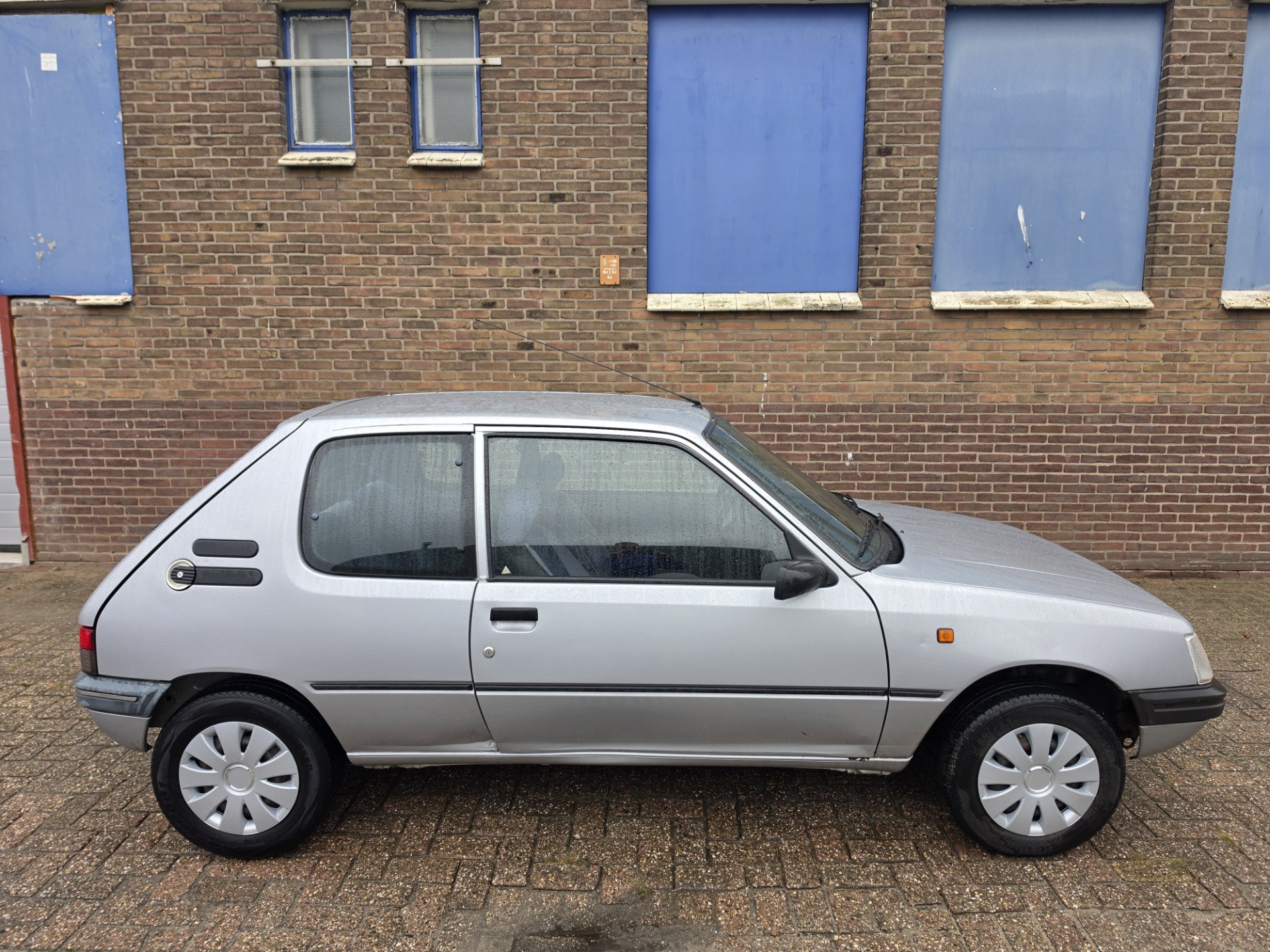 Foto van Peugeot 205