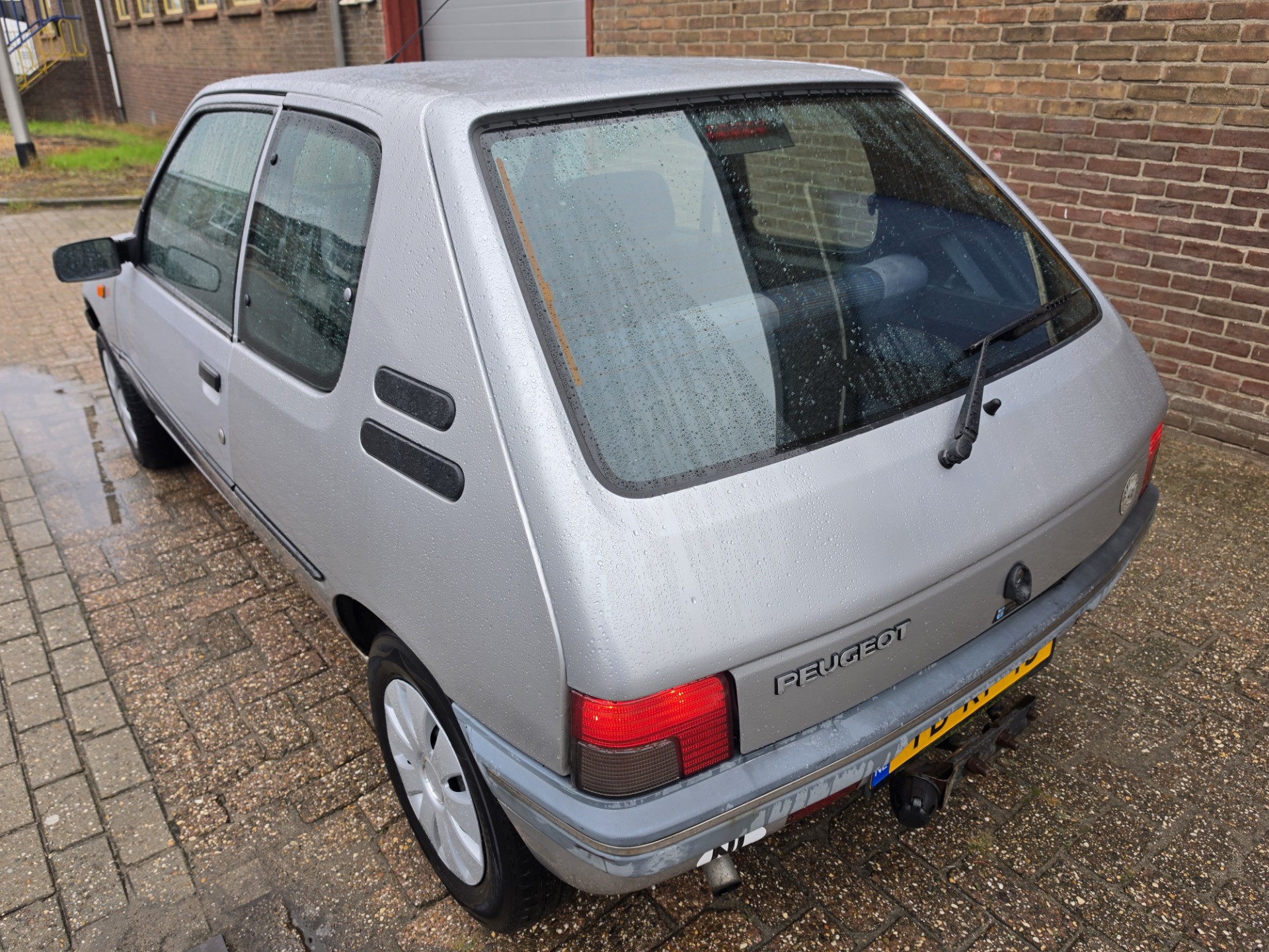 Foto van Peugeot 205