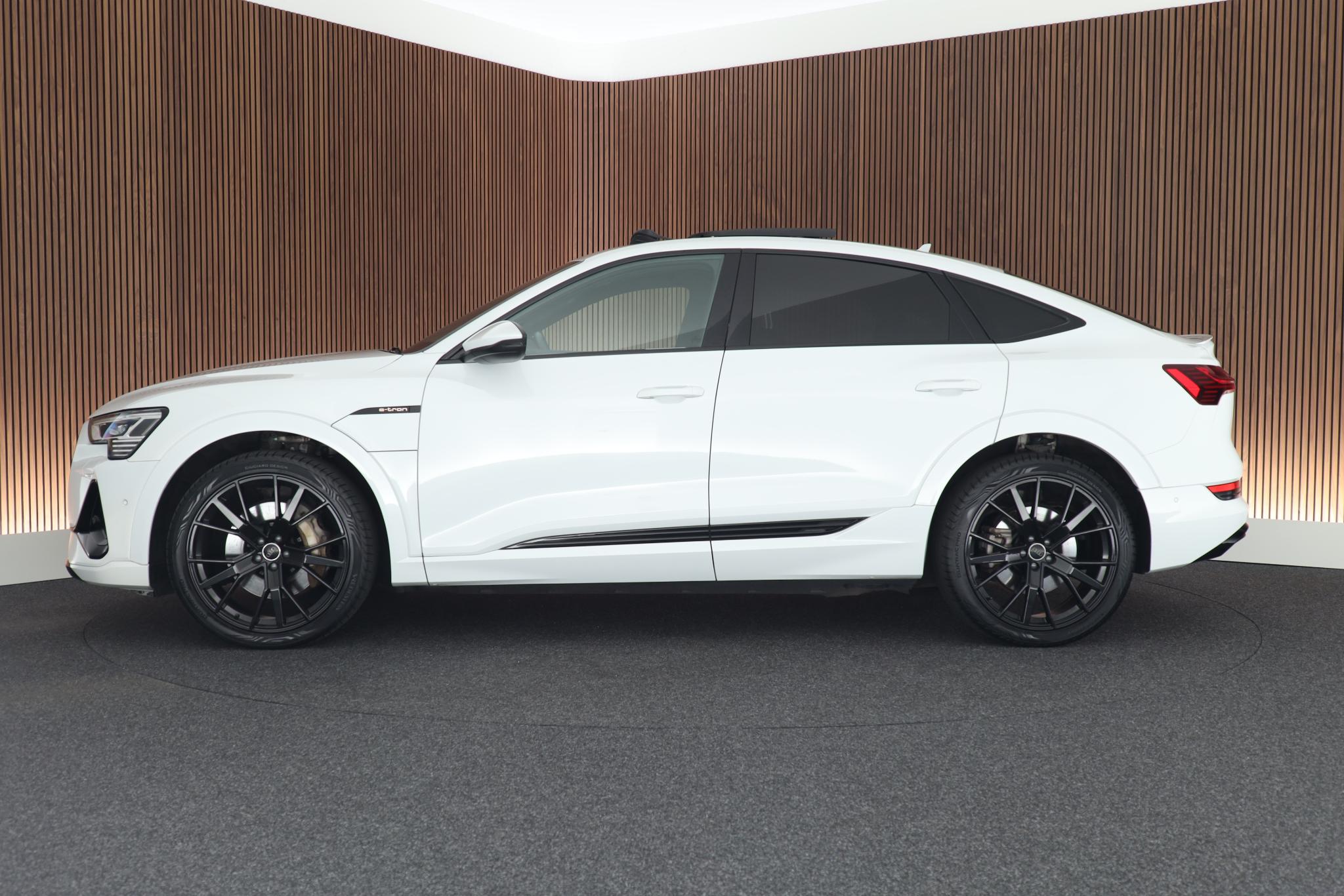 Foto van Audi E-tron Sportback 50