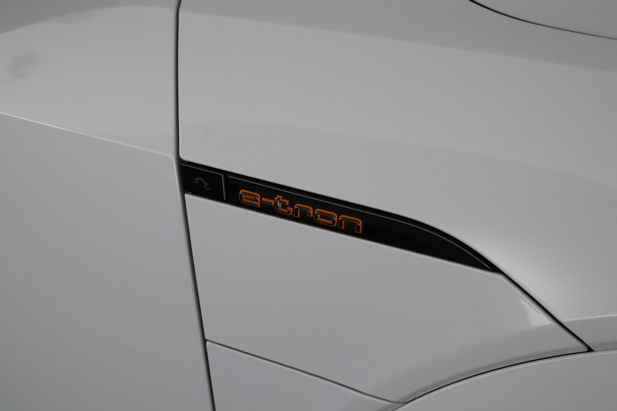 Foto van Audi E-tron Sportback 50