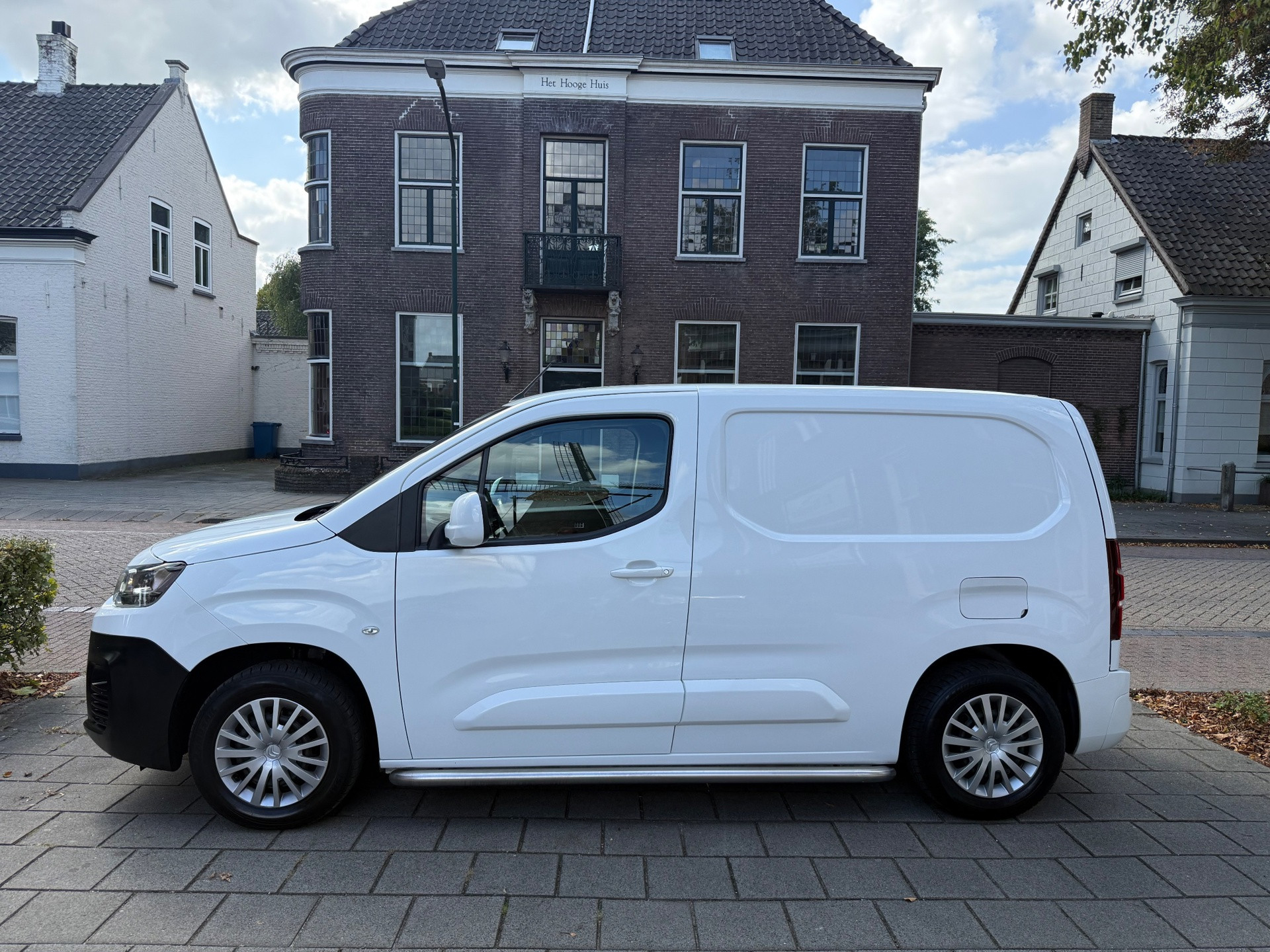 Citroen Berlingo 1.5 BlueHDI Club 3 PERSOONS DEALER ONDERHOUDEN MARGE AUTO NIEUWE APK 2020 - voorkant