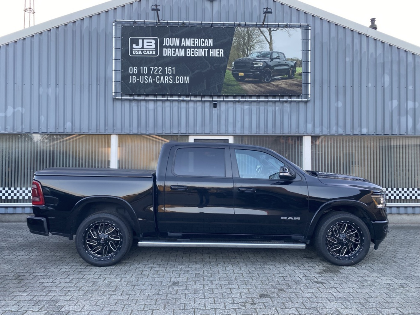 Foto van Ram Ram 1500 Laramie