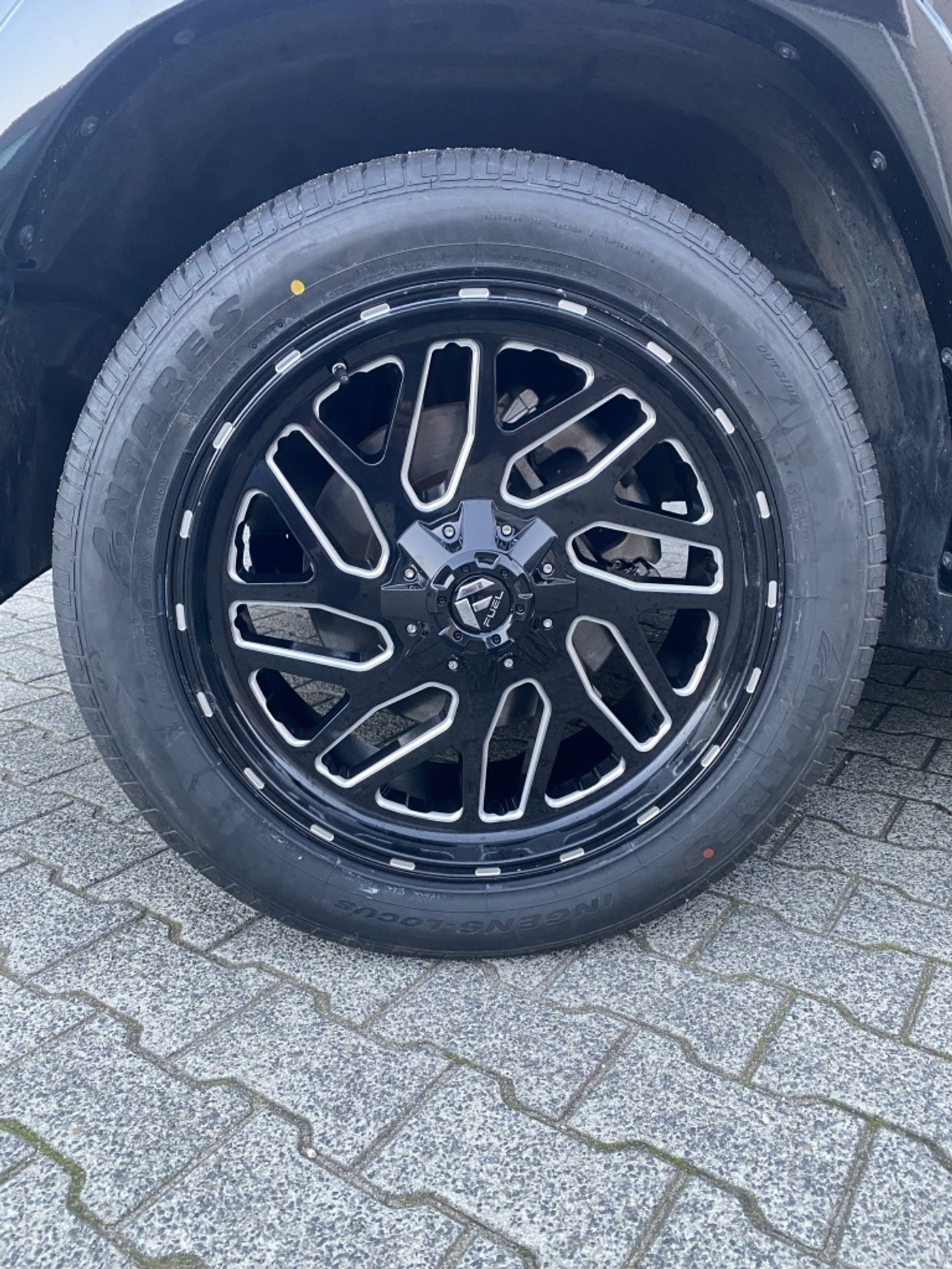 Foto van Ram Ram 1500 Laramie