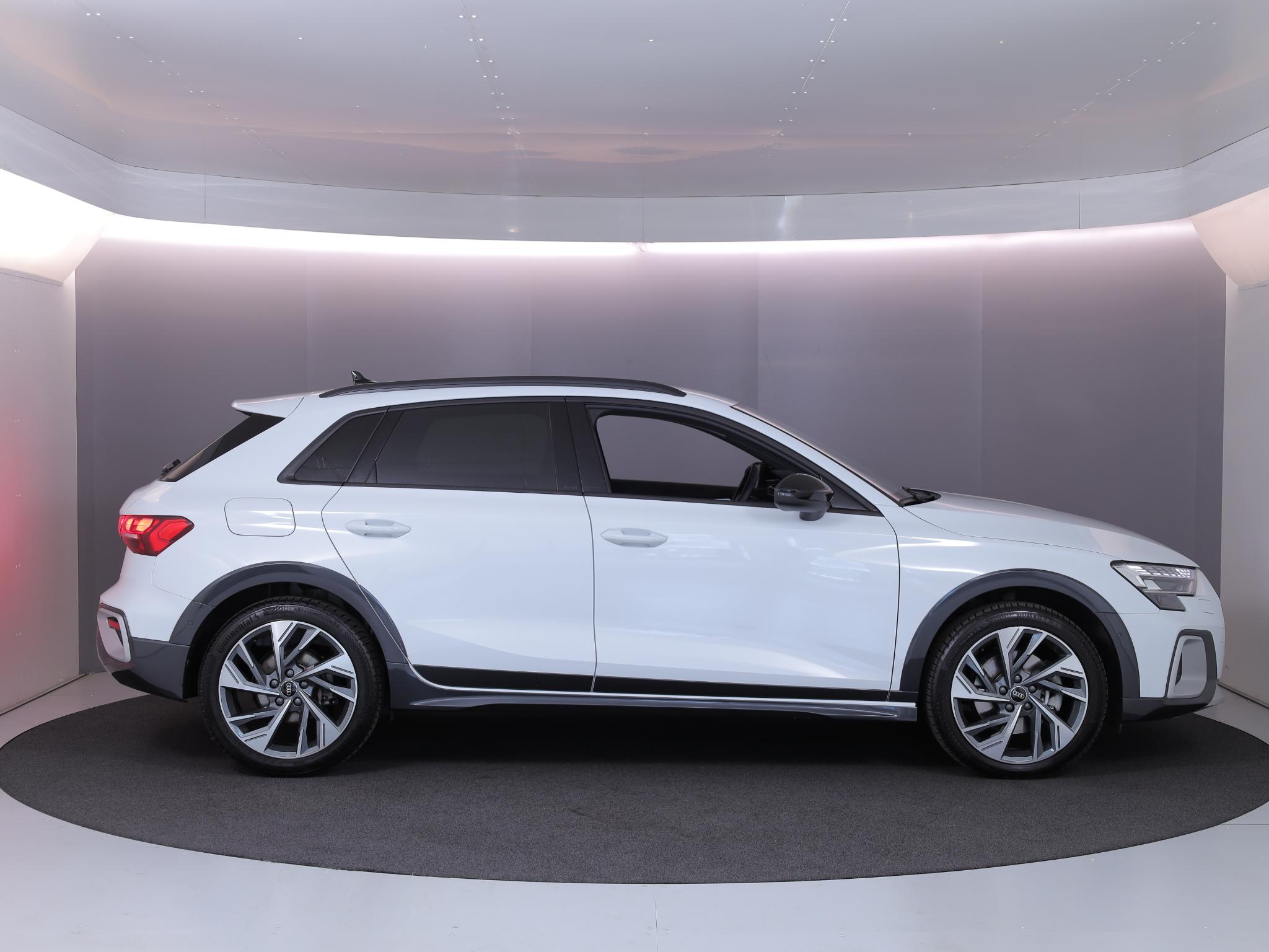 Foto van Audi A3 Allstreet