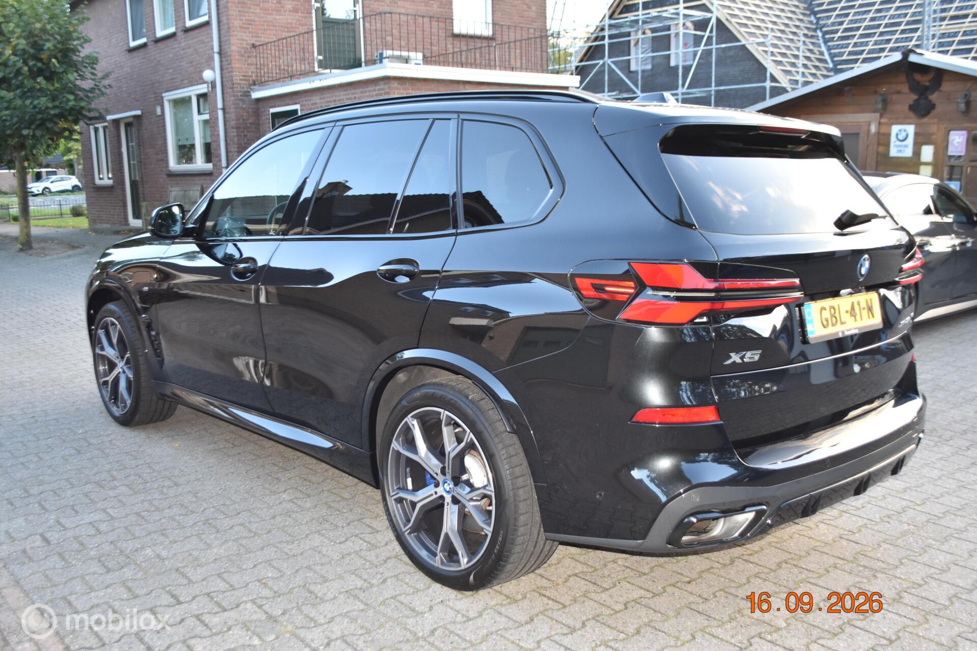 Foto van BMW X5 Xdrive50e