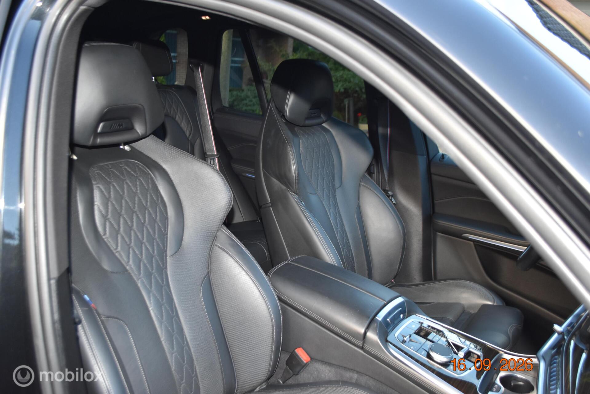 Foto van BMW X5 Xdrive50e