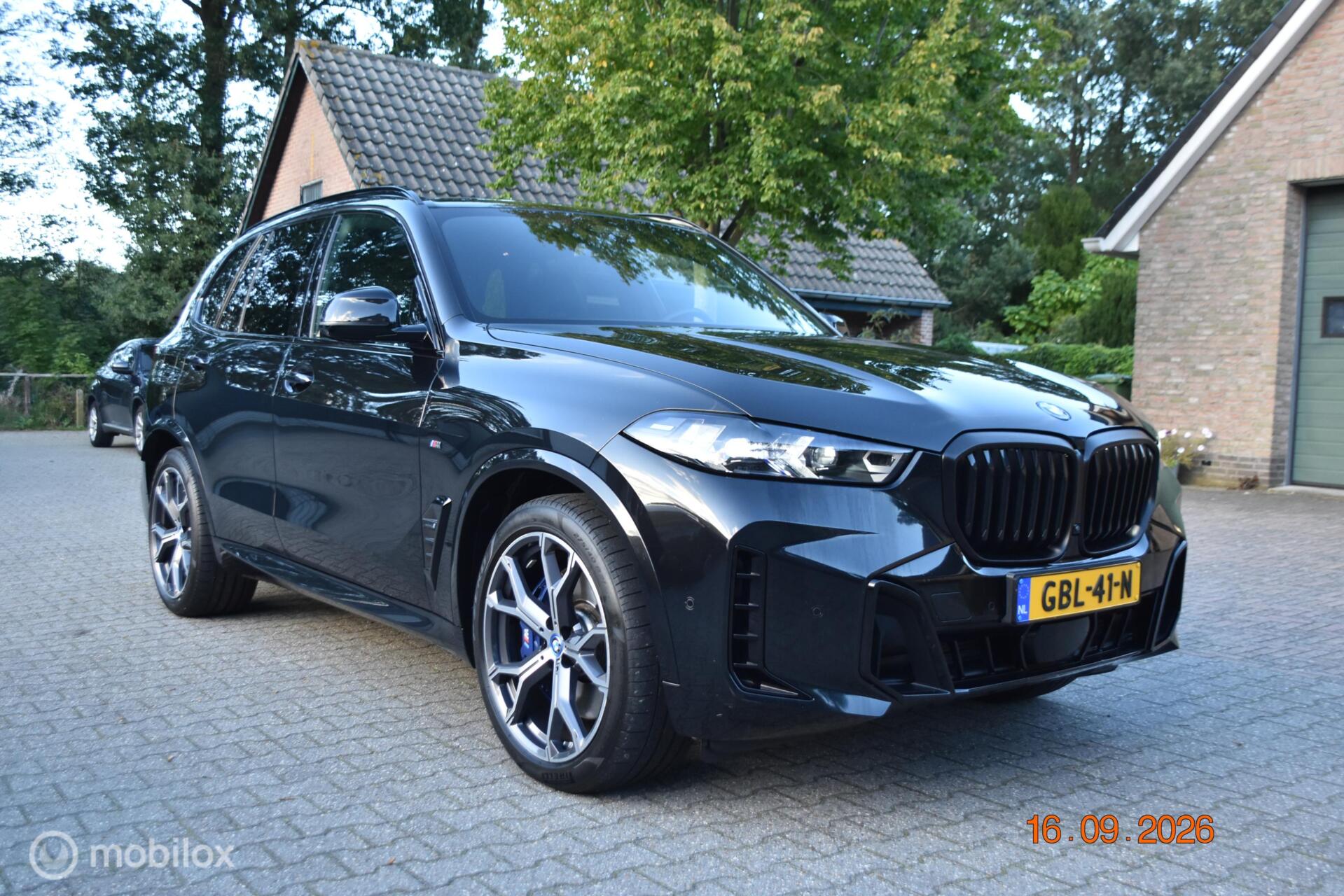 BMW X5 Xdrive50e xDrive50e Launch Edition M Sportzetels VOLL 2023 - voorkant