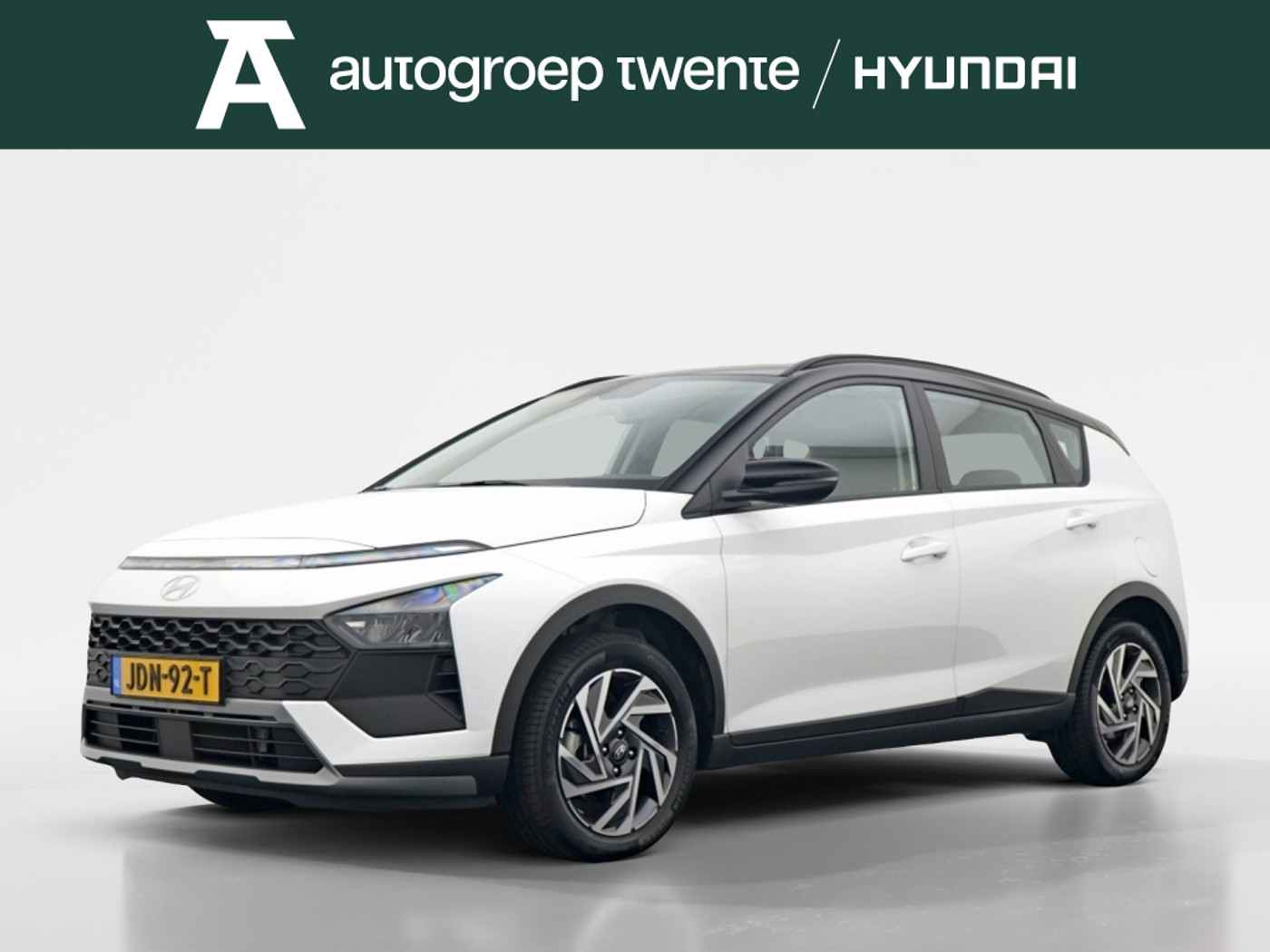 Hyundai Bayon 1.0 T-GDI Comfort | Navigatie | Zwart dak | LED 2025 - voorkant