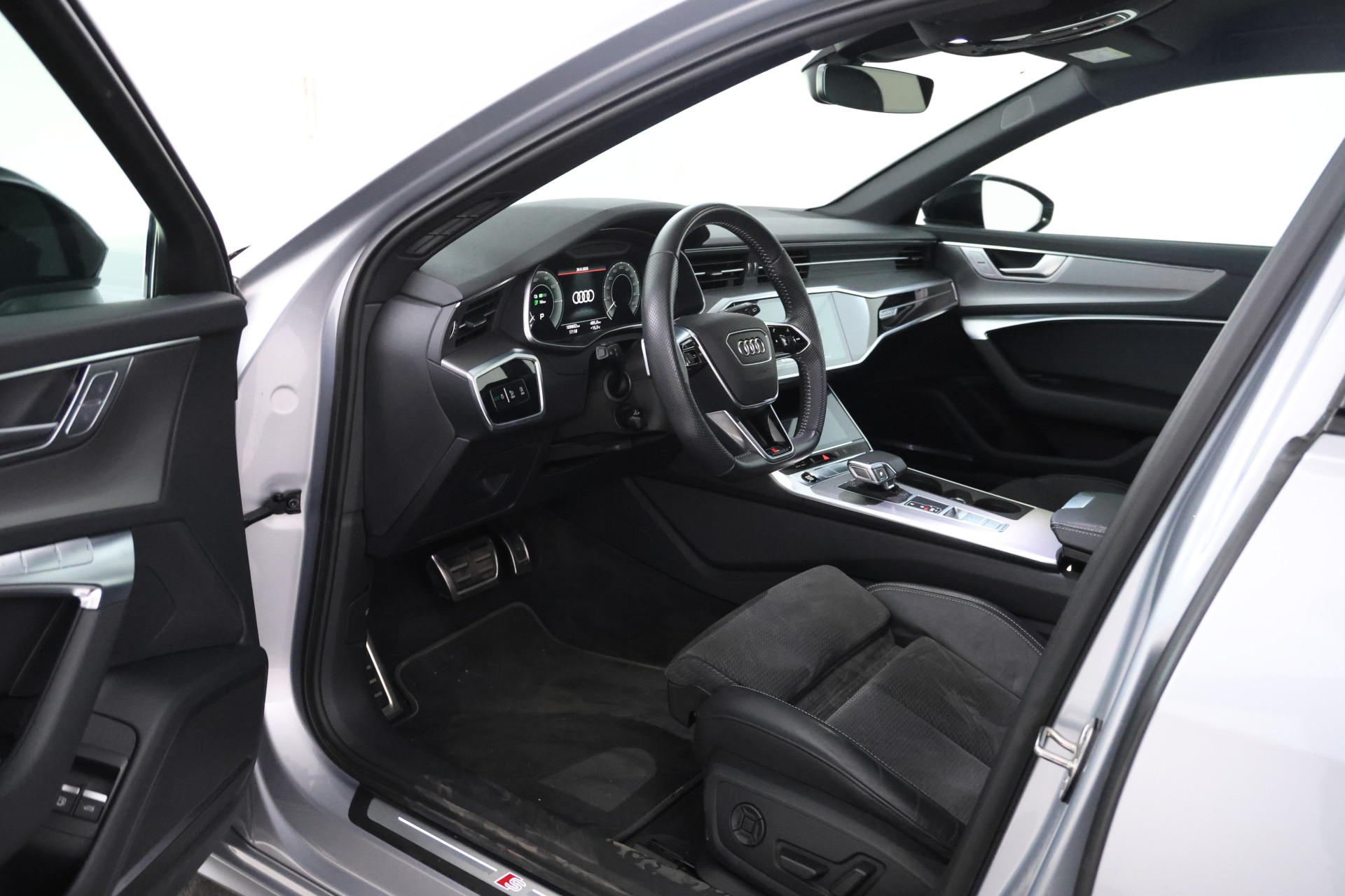 Foto van Audi A6 Avant 55 TFSI E