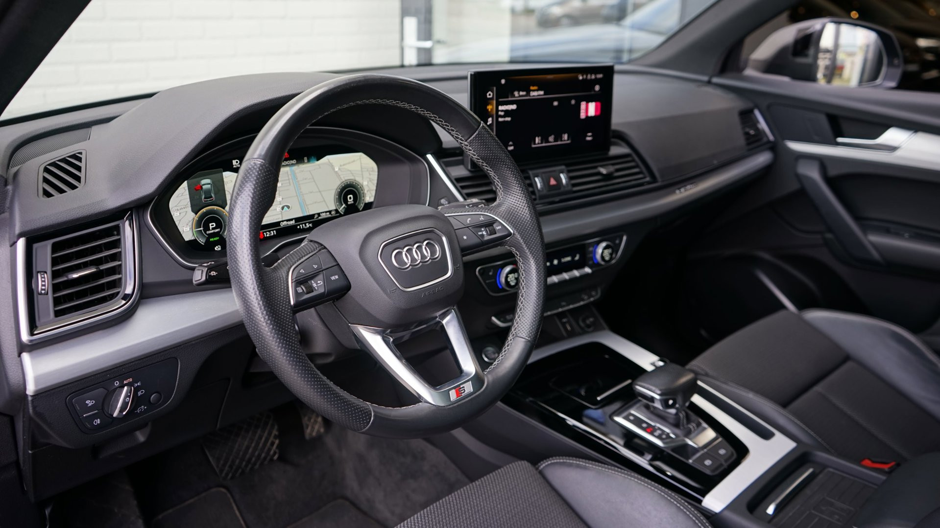 Foto van Audi Q5 55 TFSI E