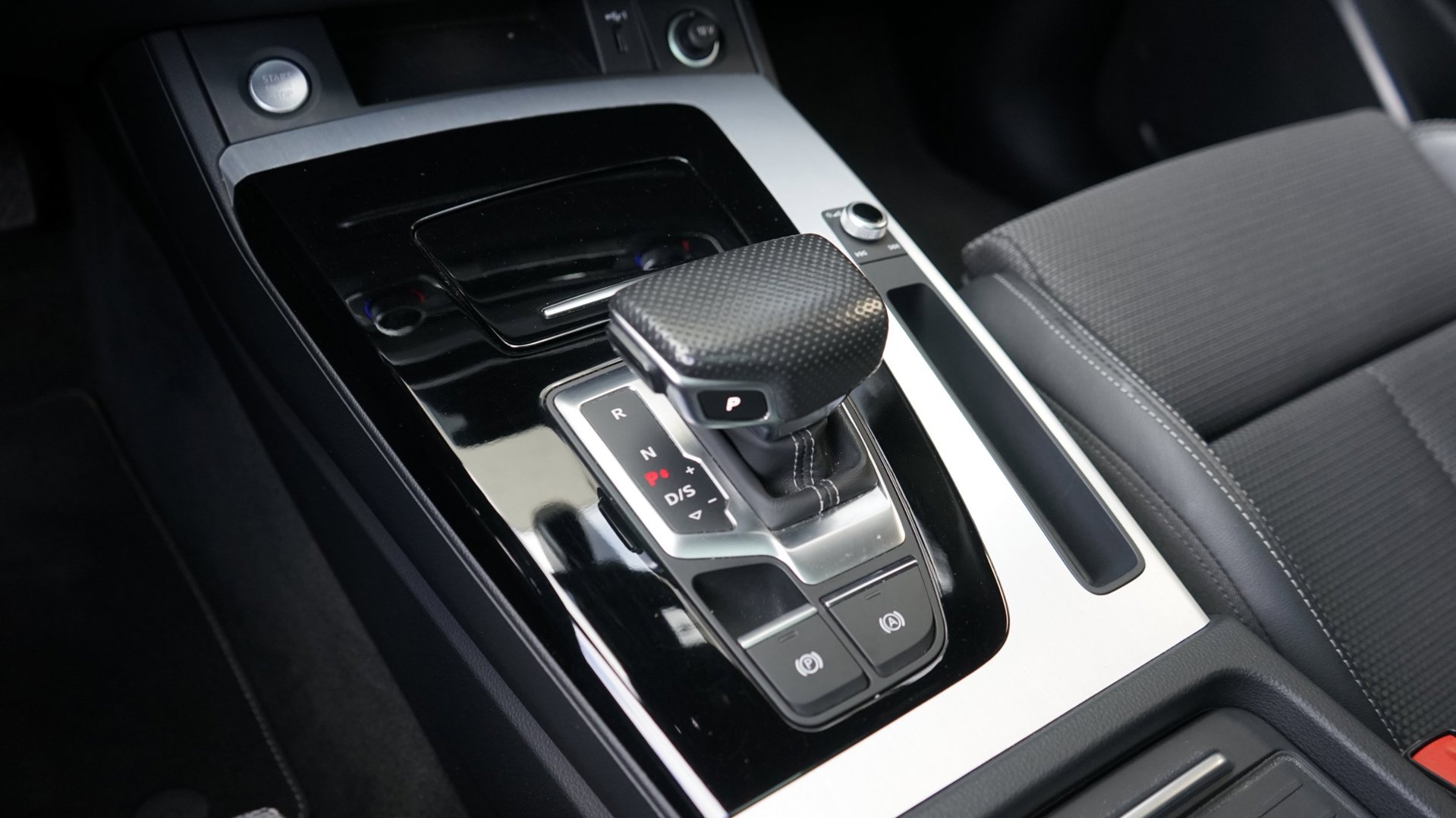 Foto van Audi Q5 55 TFSI E