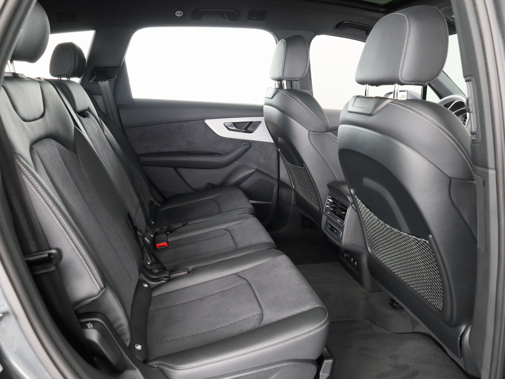 Foto van Audi Q7 55 TFSI E