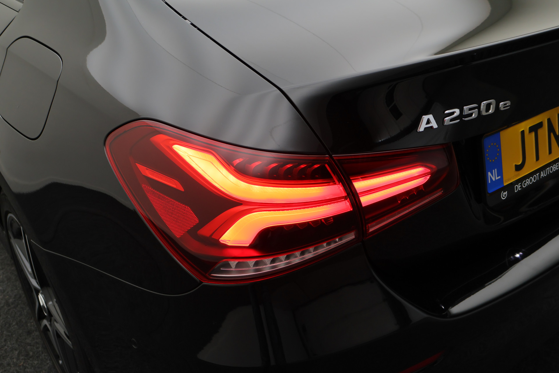 Foto van Mercedes-Benz A 250 E