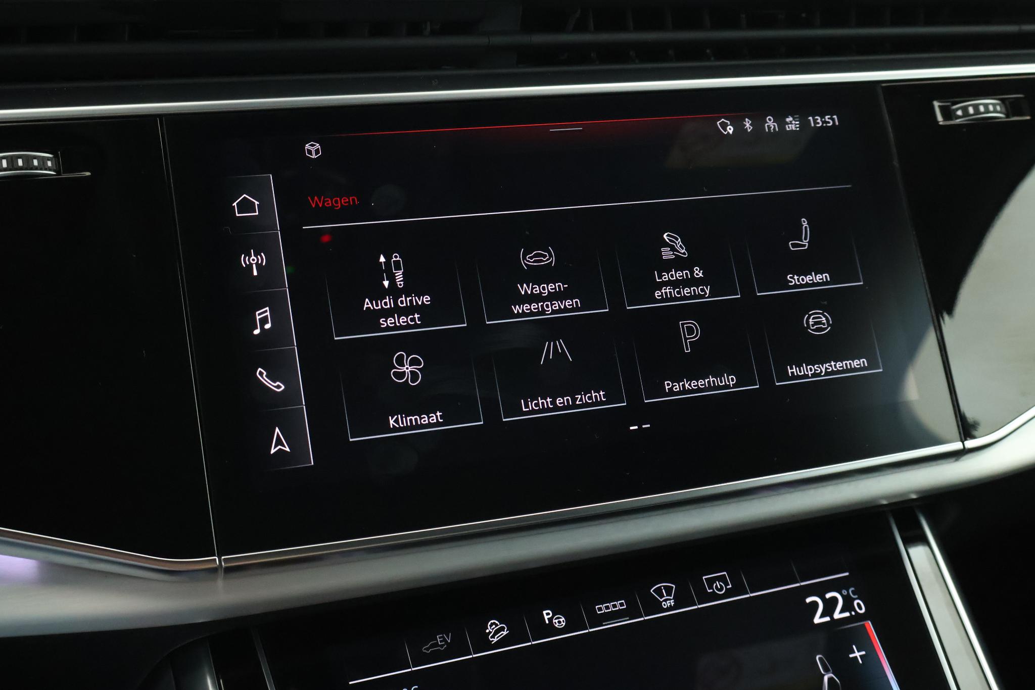Foto van Audi Q7 55 TFSI E