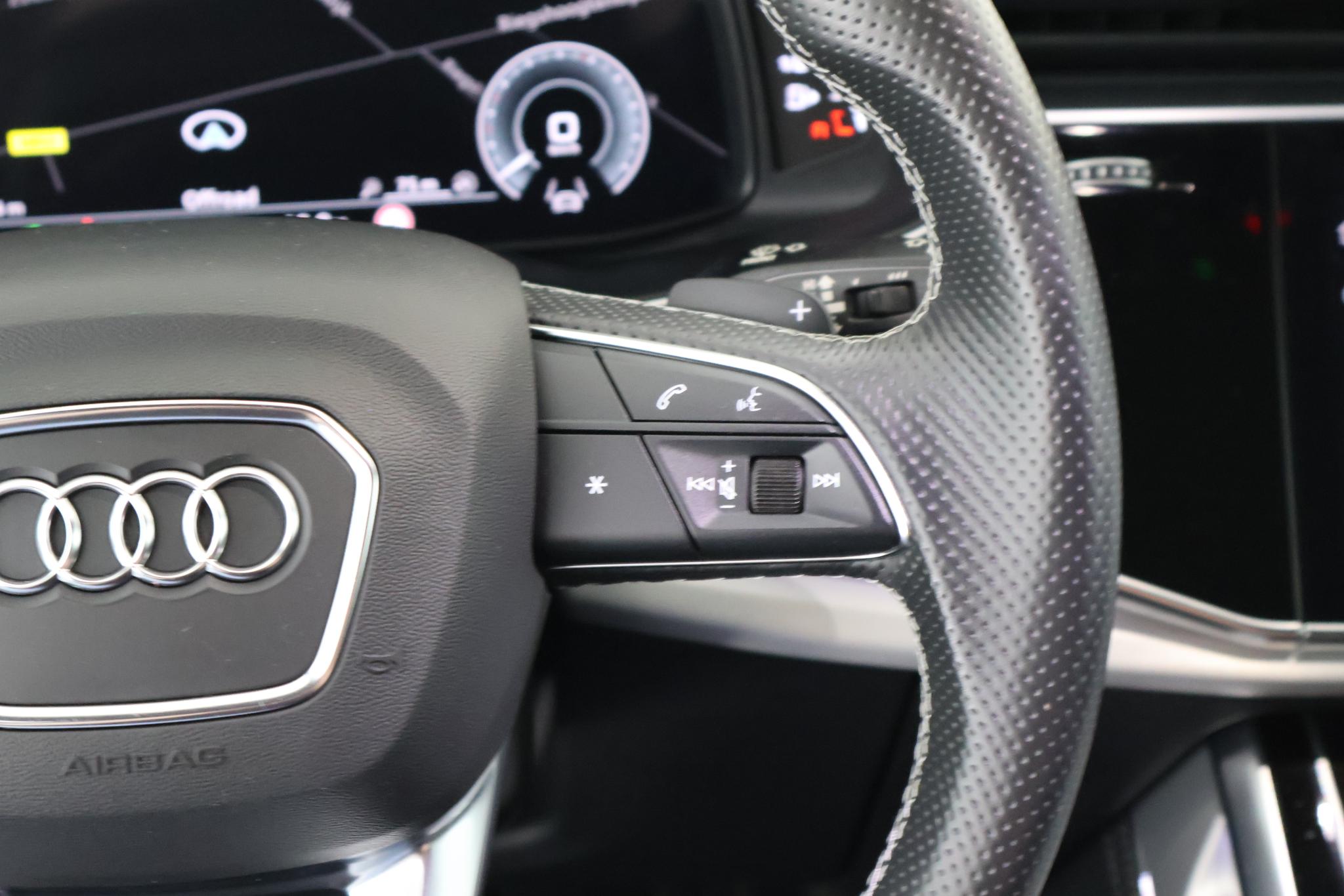 Foto van Audi Q7 55 TFSI E