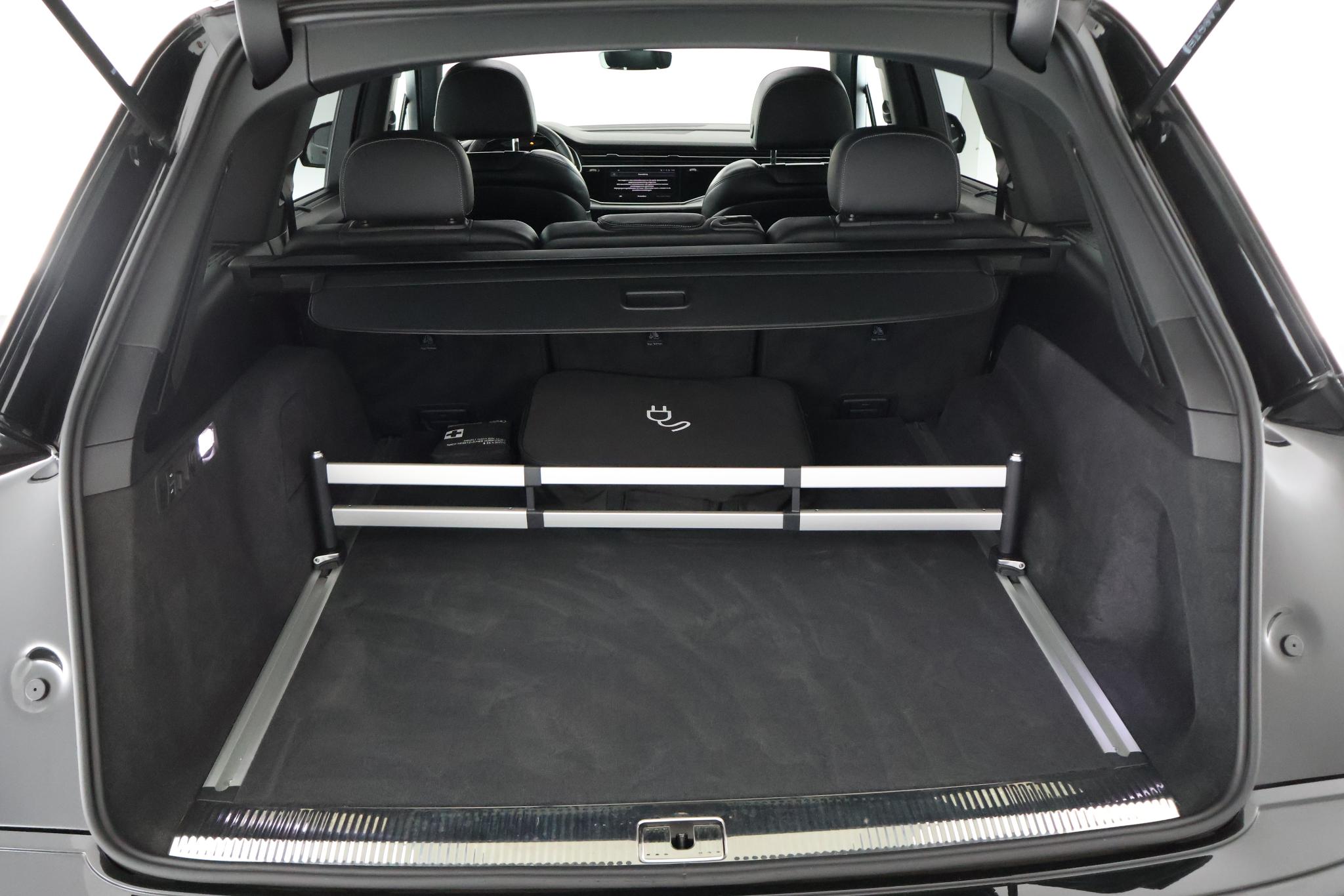 Foto van Audi Q7 55 TFSI E