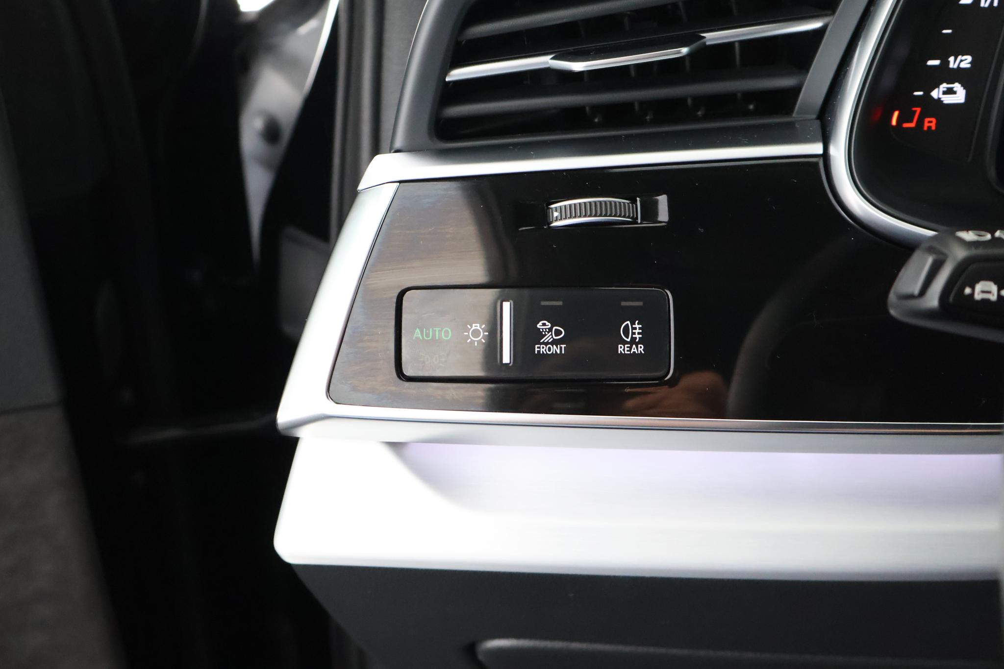 Foto van Audi Q7 55 TFSI E