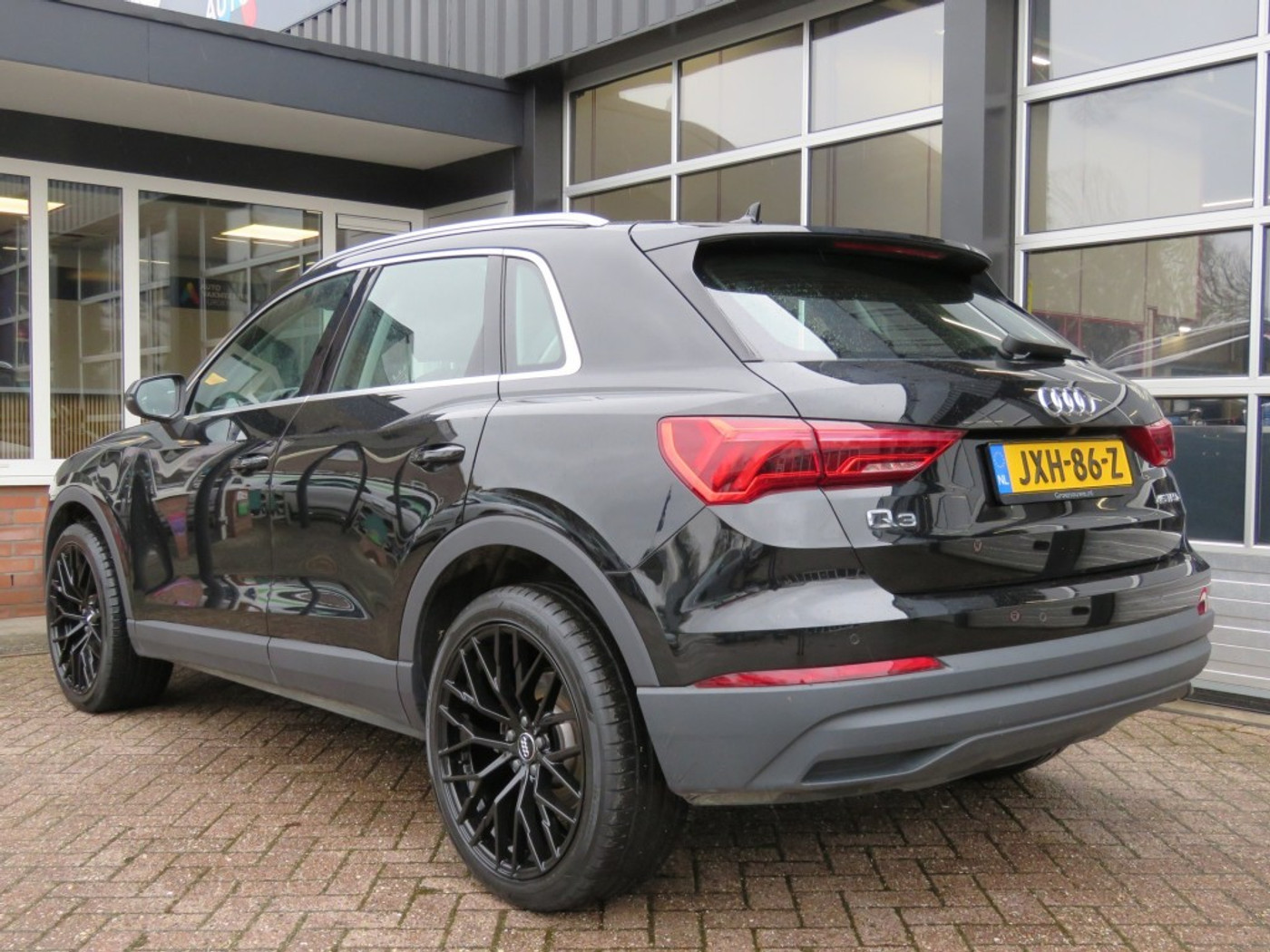 Foto van Audi Q3 E-tron
