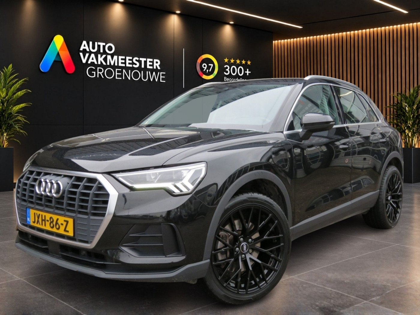Audi Q3 E-tron 45 TFSIe 245pk EDITION / 20 Inch / Camera / Matrix Led / Keyless / Elec.achterklep BOVAG garantie 2021 - voorkant