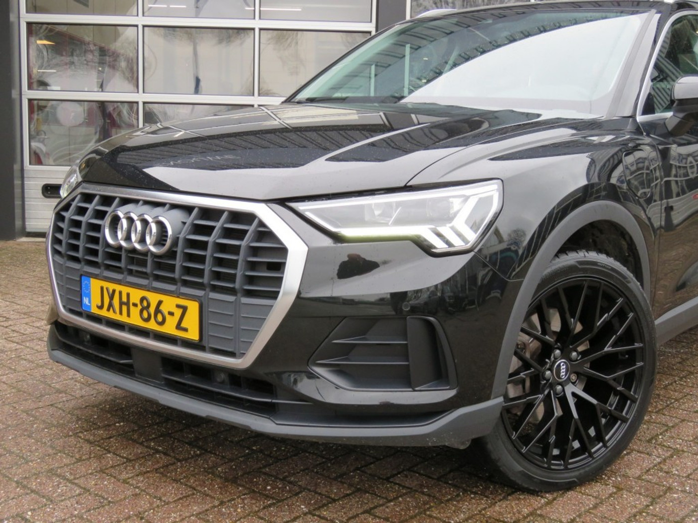 Foto van Audi Q3 E-tron