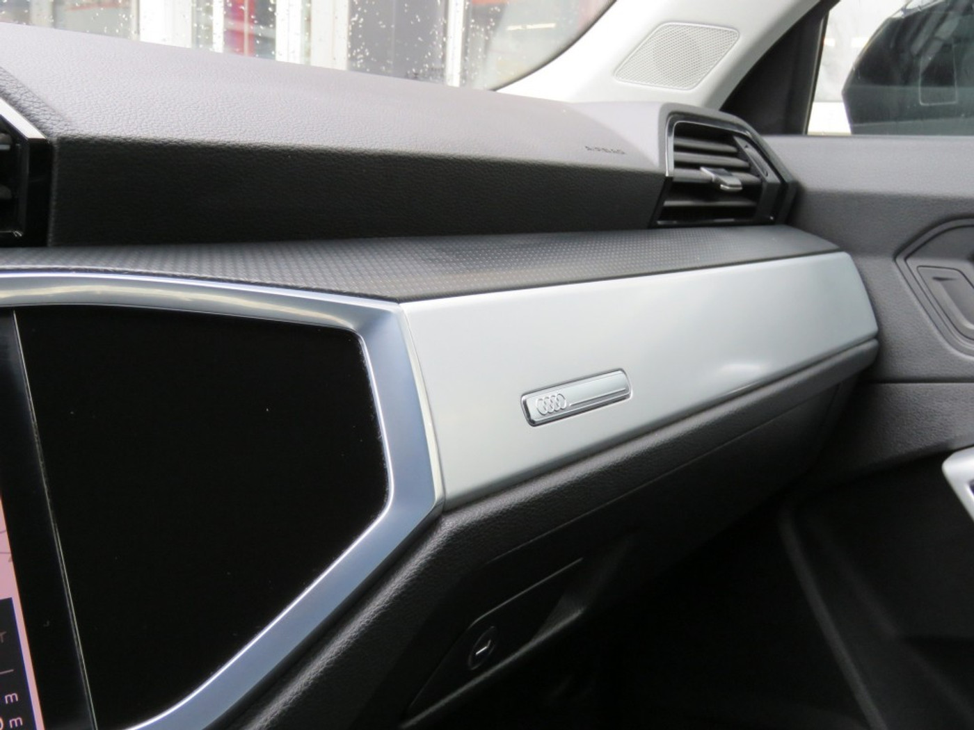 Foto van Audi Q3 E-tron