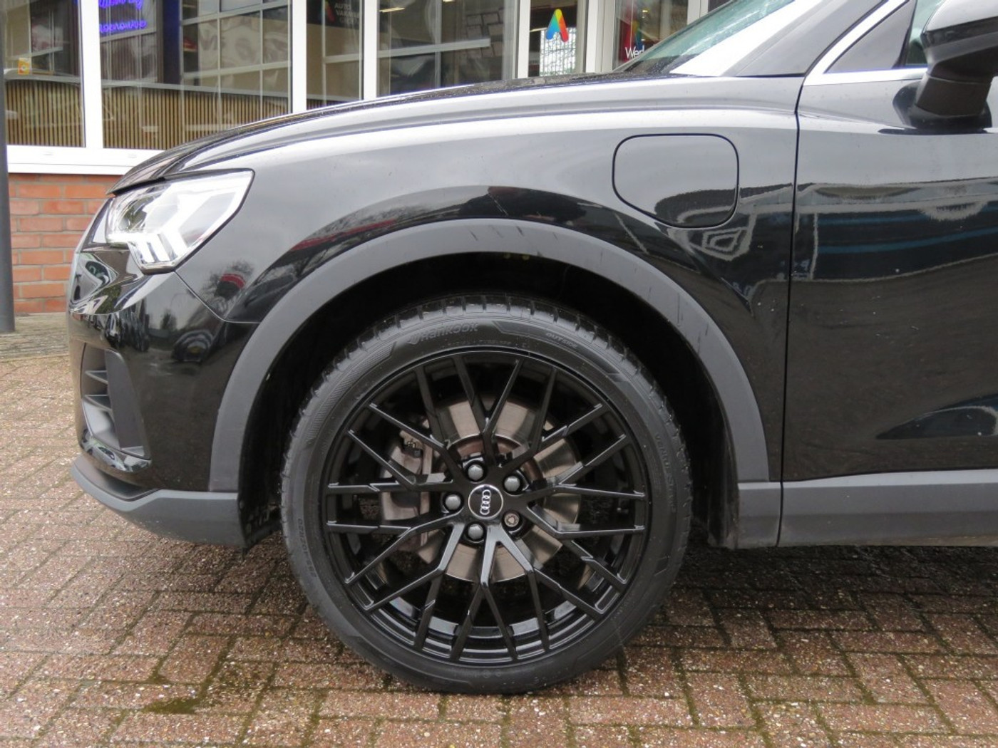 Foto van Audi Q3 E-tron
