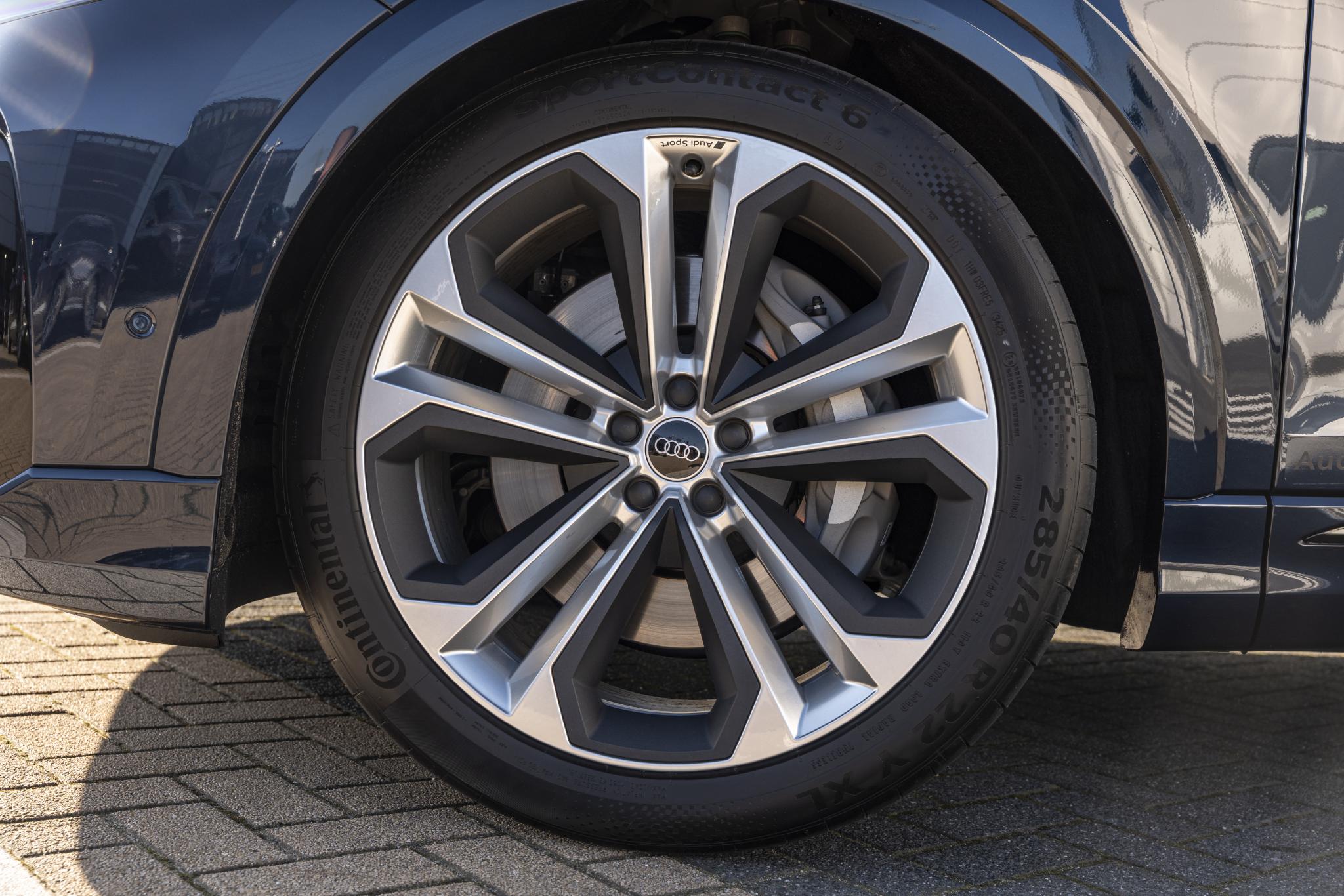 Foto van Audi Q8