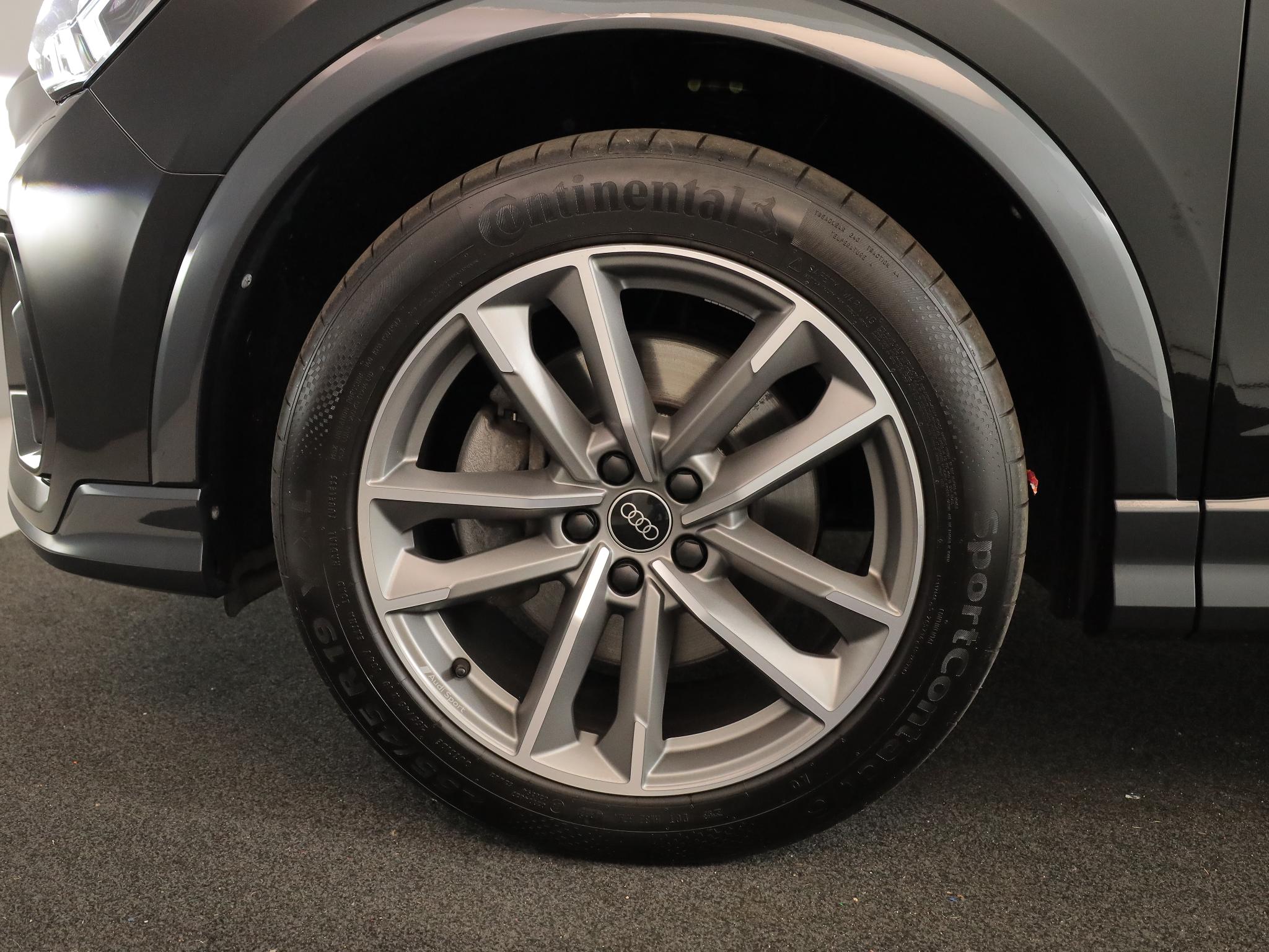 Foto van Audi Q3 Sportback E-tron