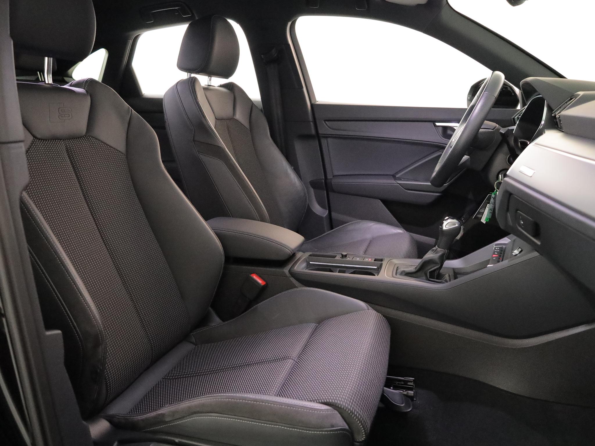 Foto van Audi Q3 Sportback E-tron