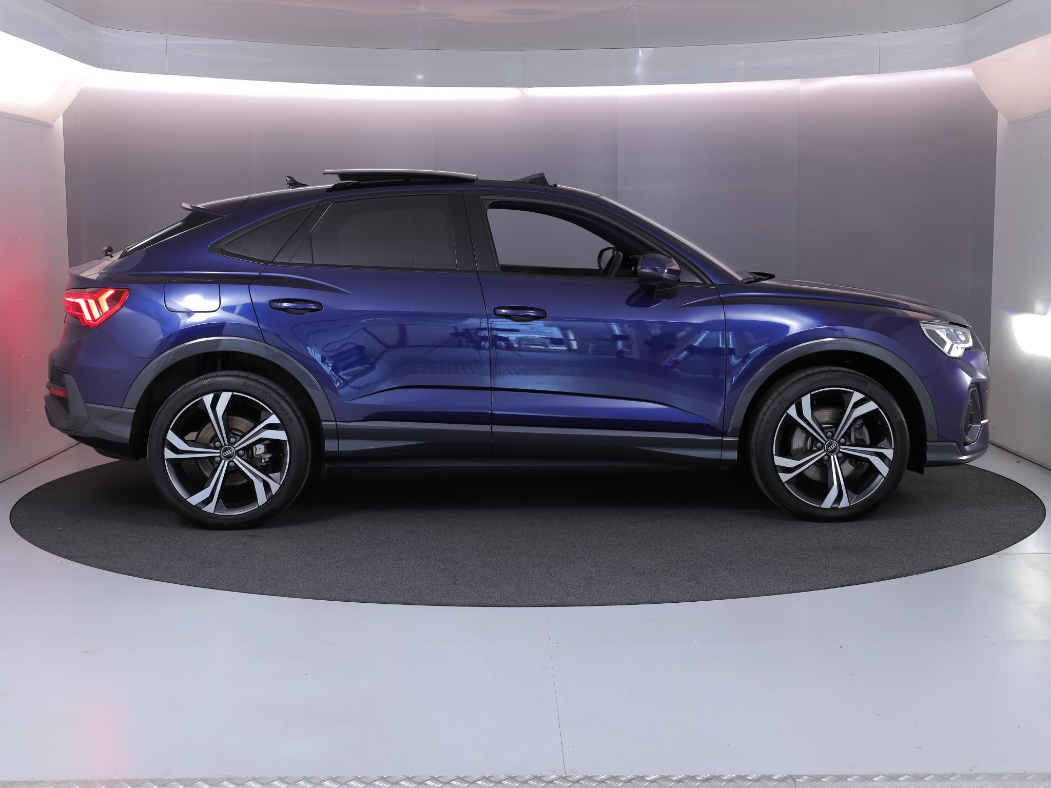 Foto van Audi Q3 Sportback E-tron