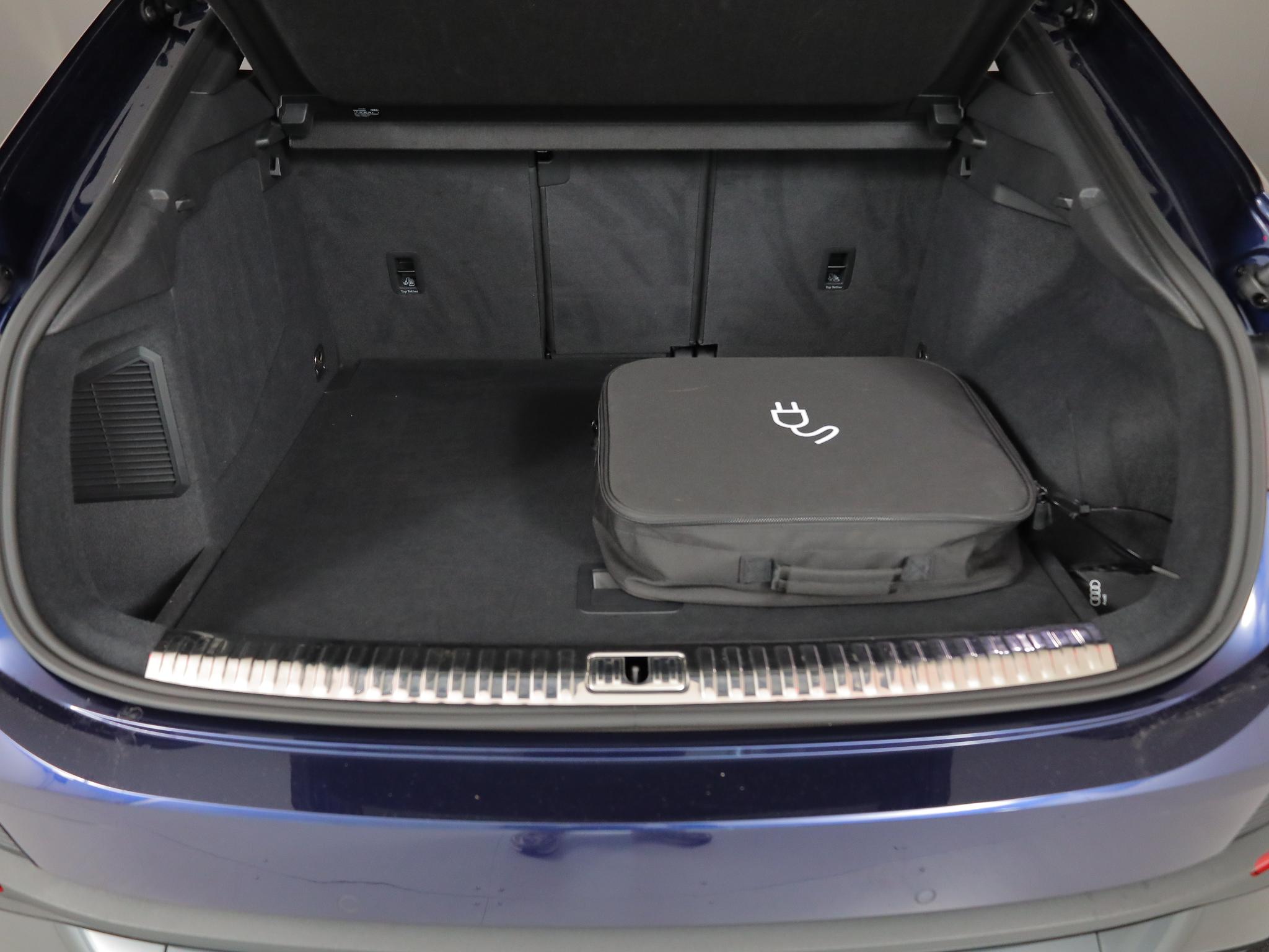 Foto van Audi Q3 Sportback E-tron