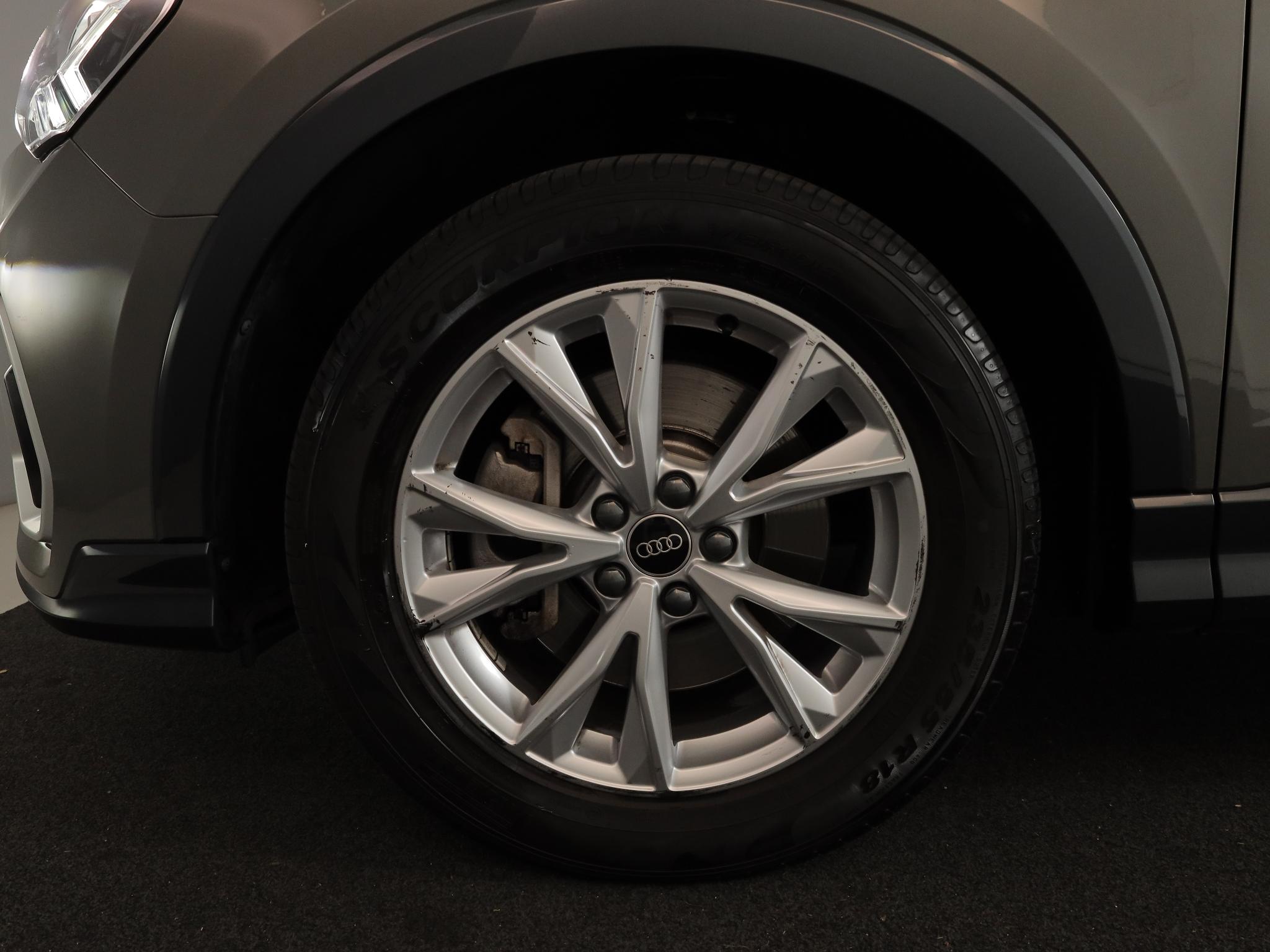 Foto van Audi Q3 Sportback E-tron