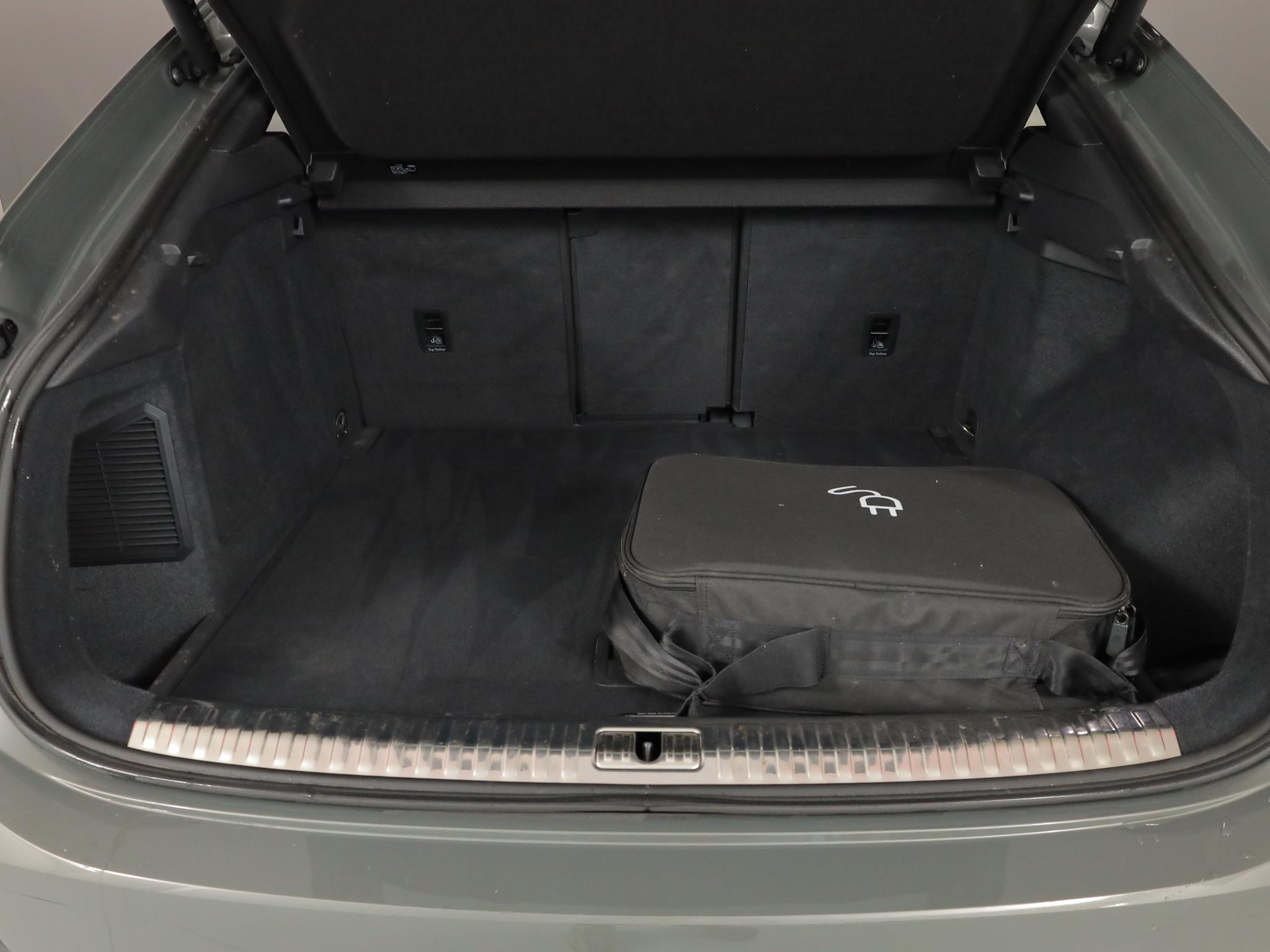 Foto van Audi Q3 Sportback E-tron