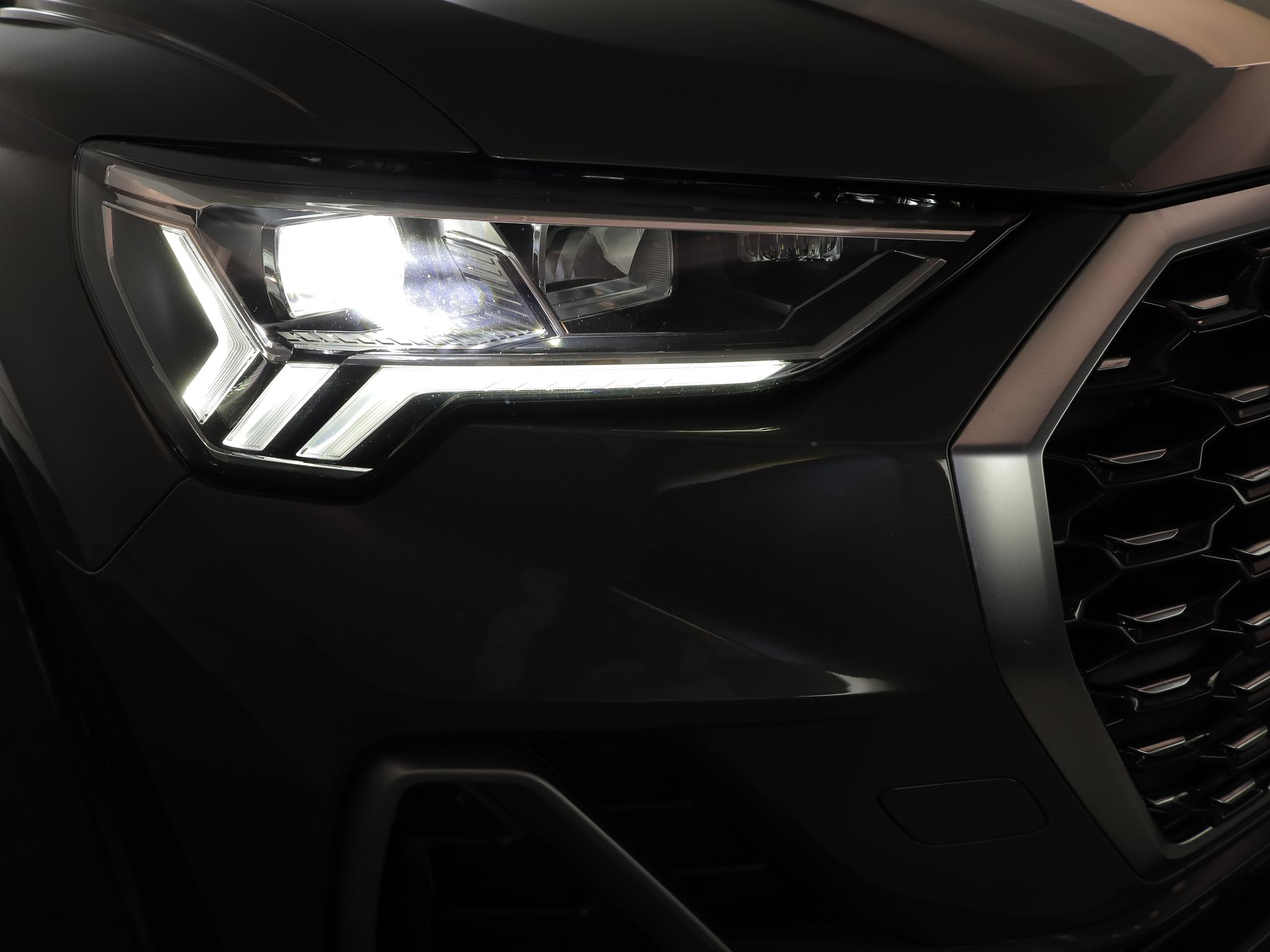 Foto van Audi Q3 Sportback E-tron