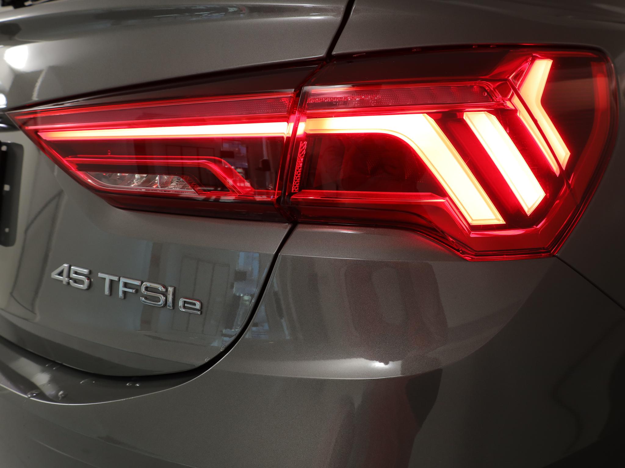 Foto van Audi Q3 Sportback E-tron