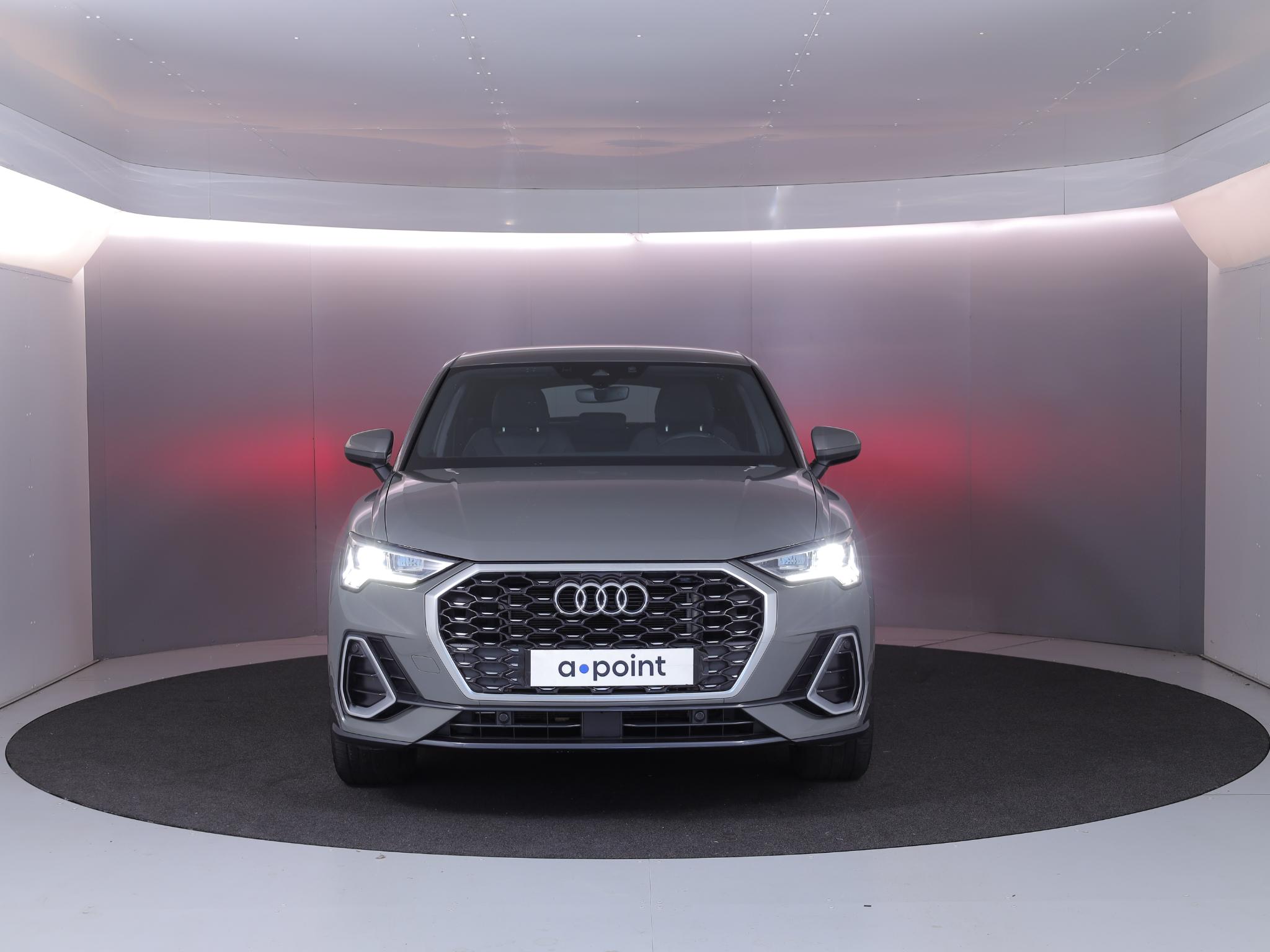 Foto van Audi Q3 Sportback E-tron