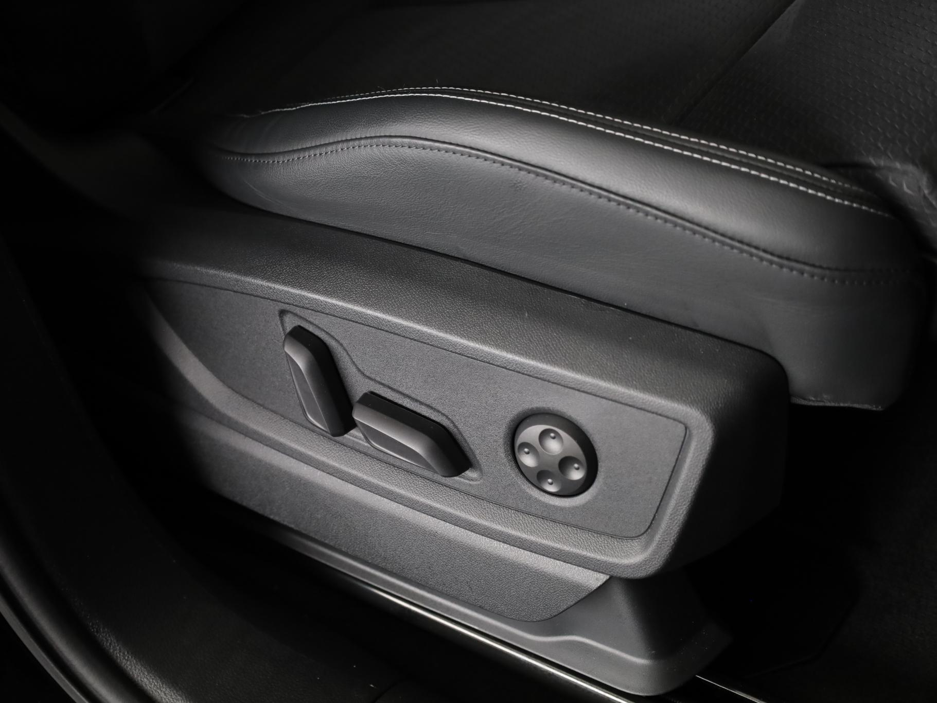 Foto van Audi Q5 Sportback 55 TFSI E