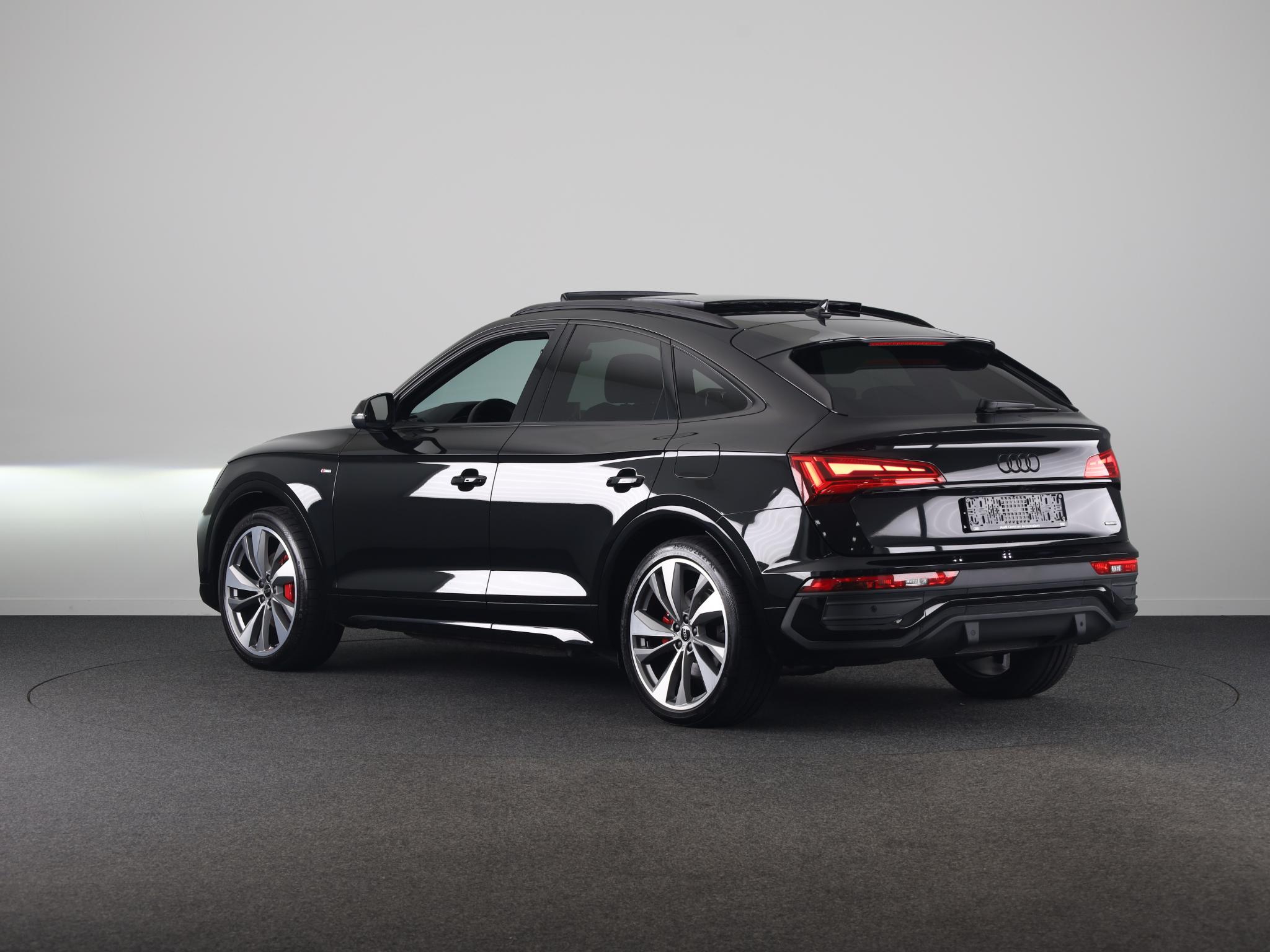 Foto van Audi Q5 Sportback 55 TFSI E