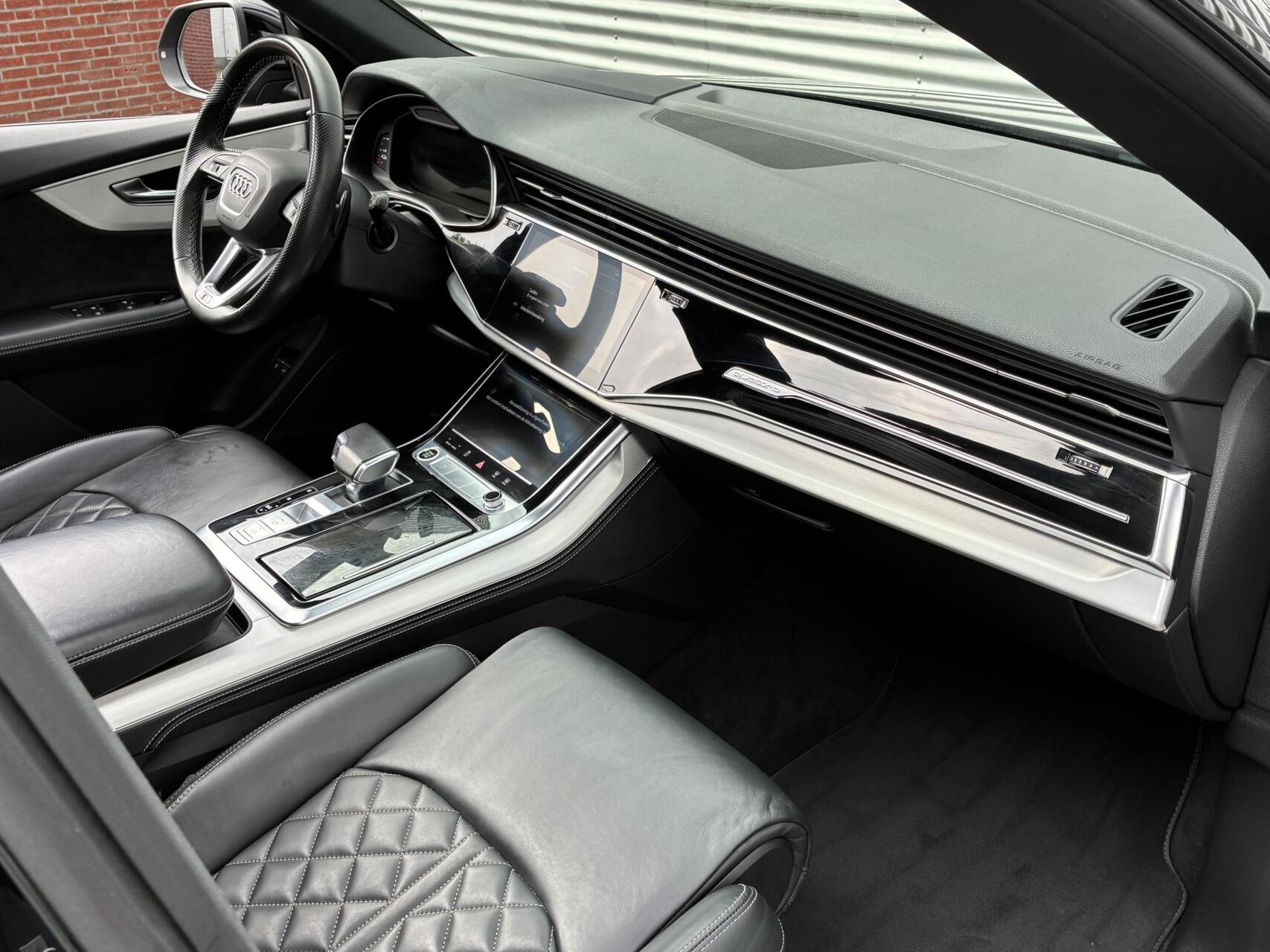 Foto van Audi Q8 60 TFSI E